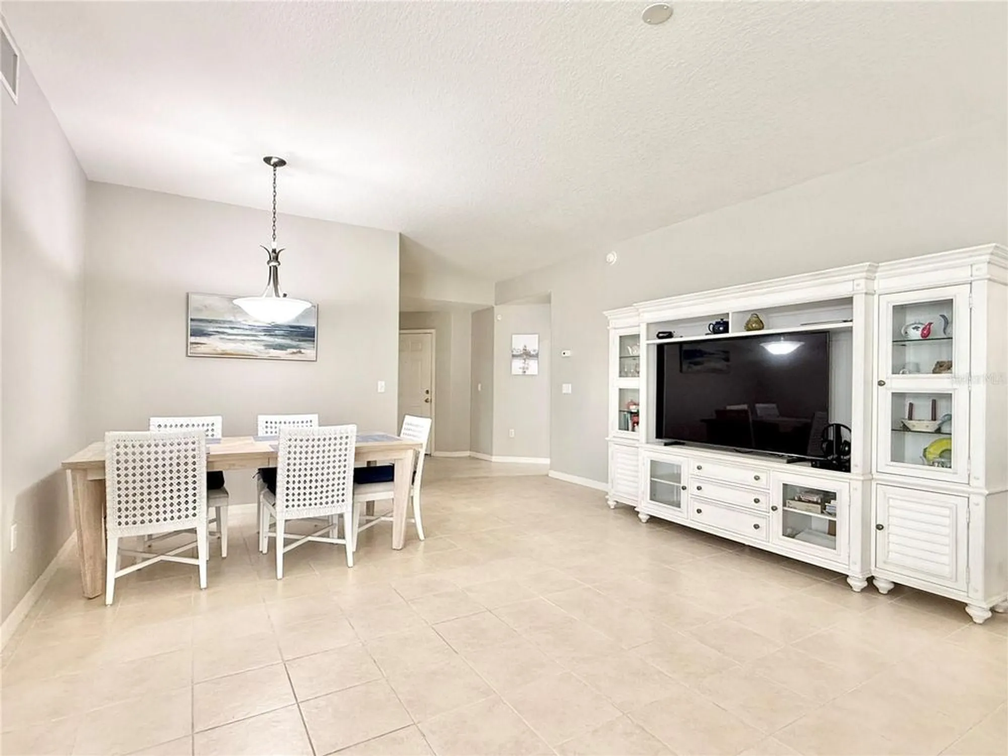 Property Slideshow image 6 of 42 | 3850 serenade ln # 3850, Lakeland, FL, 33811