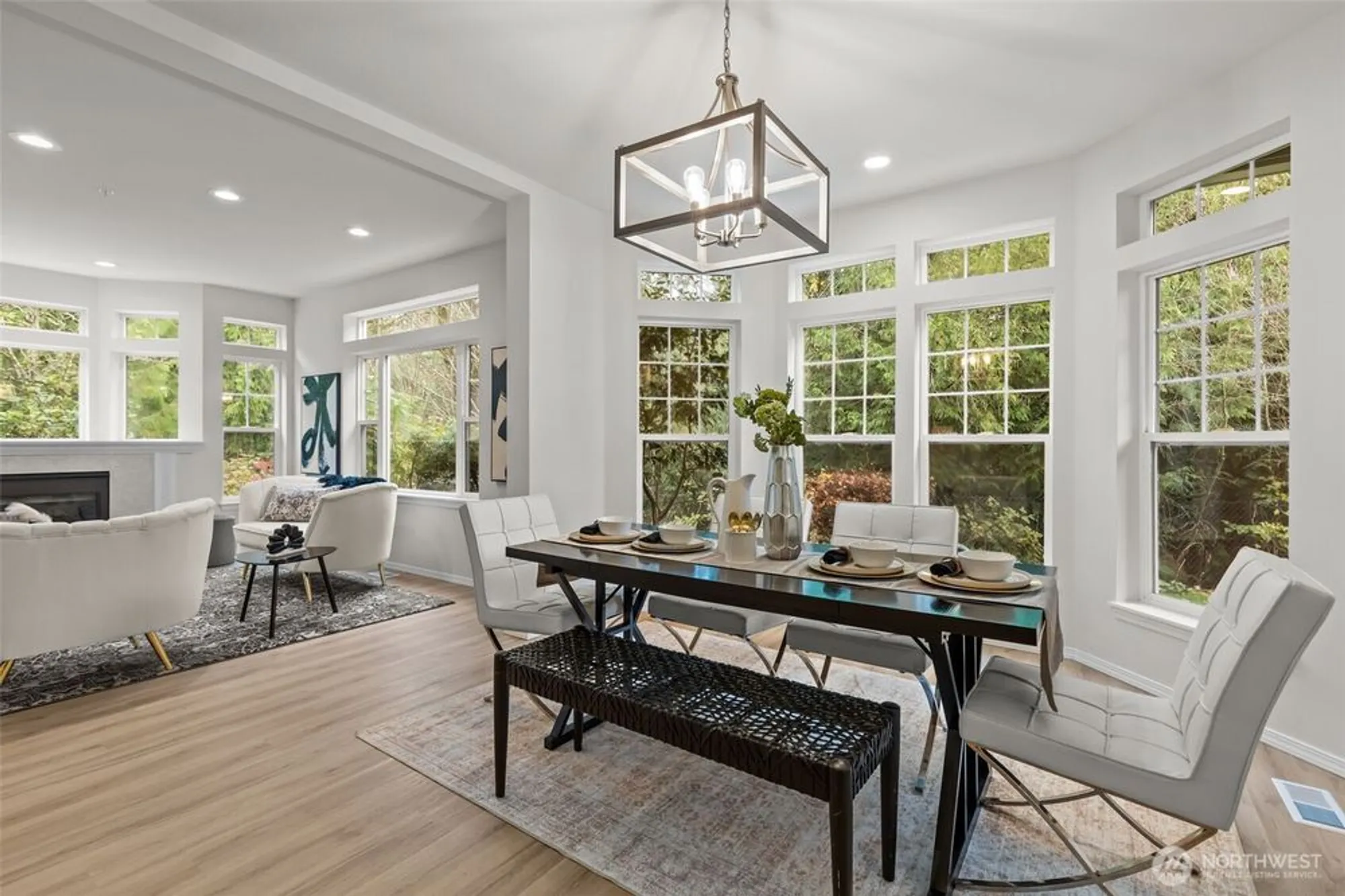 Property Slideshow image 9 of 40 | 22637 se 44th ln, Issaquah, WA, 98029