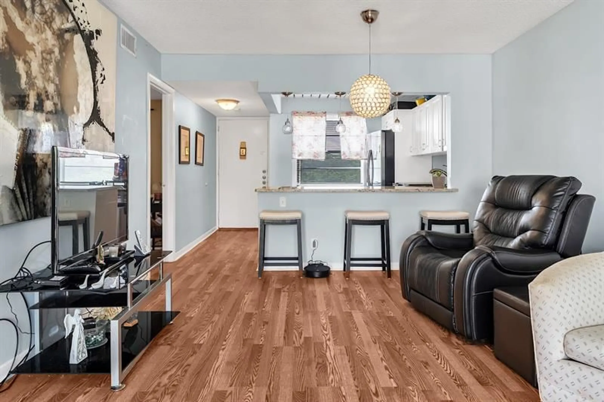 Property Slideshow image 19 of 43 | 3776 inverrary blvd 308r, Lauderhill, FL, 33319