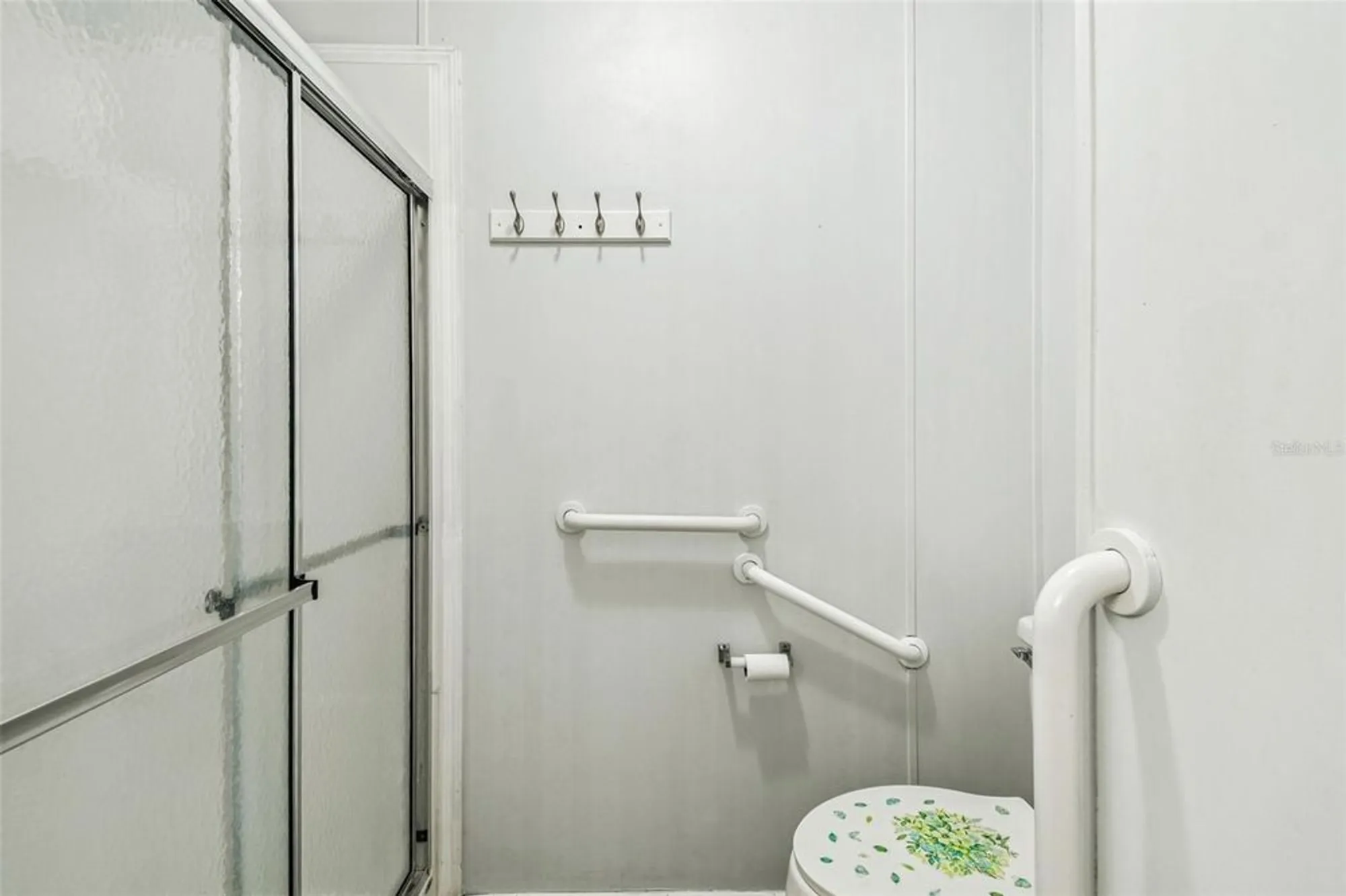 Property Slideshow image 51 of 77 | 1811 sherwood hill dr, Lakeland, FL, 33810