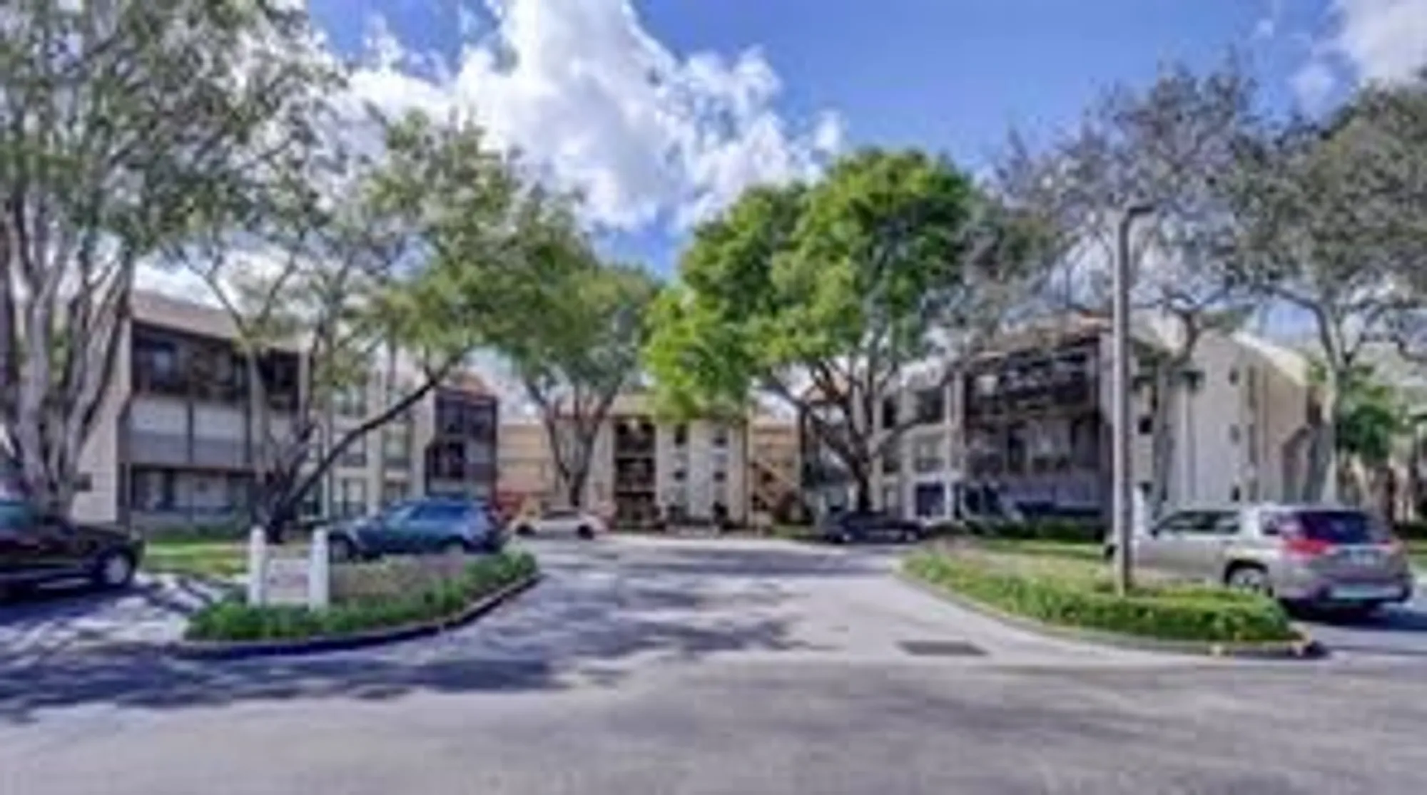 Property Slideshow image 1 of 40 | 6701 n university dr apt 216, Tamarac, FL, 33321