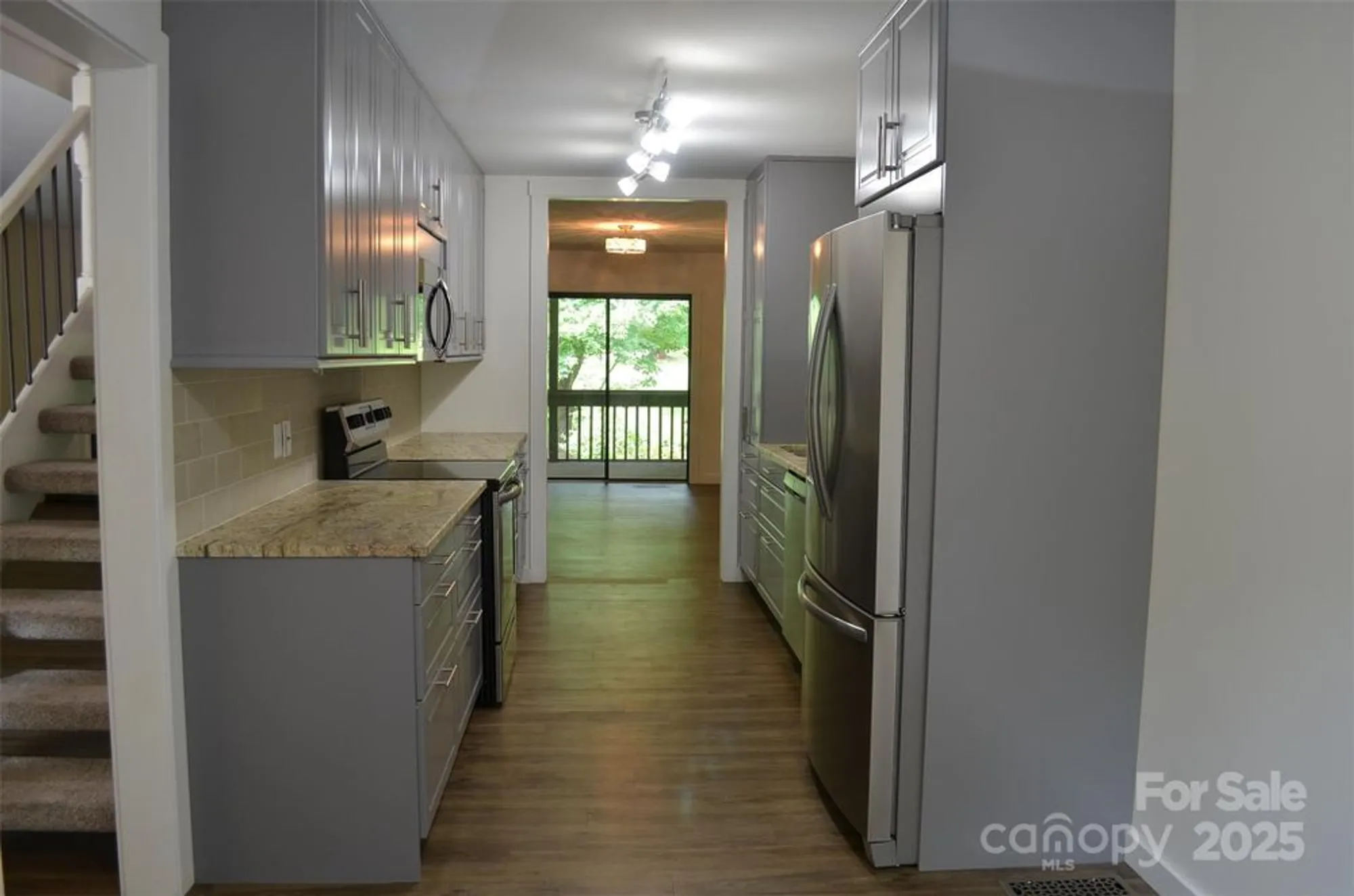 Property Slideshow image 8 of 35 | 609 crowfields ln, Asheville, NC, 28803