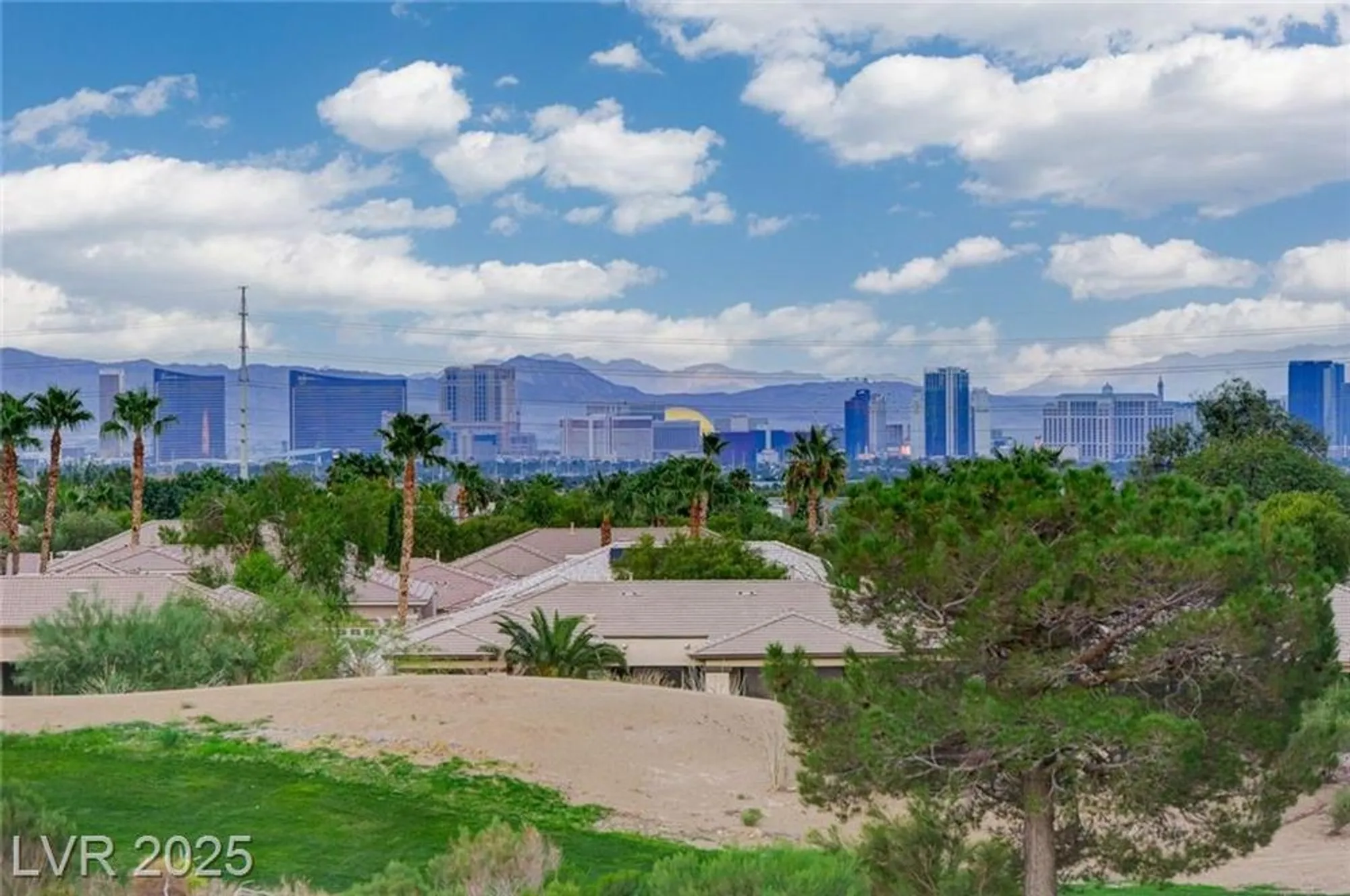 Property Slideshow image 4 of 47 | 4596 bersaglio st, Las Vegas, NV, 89135