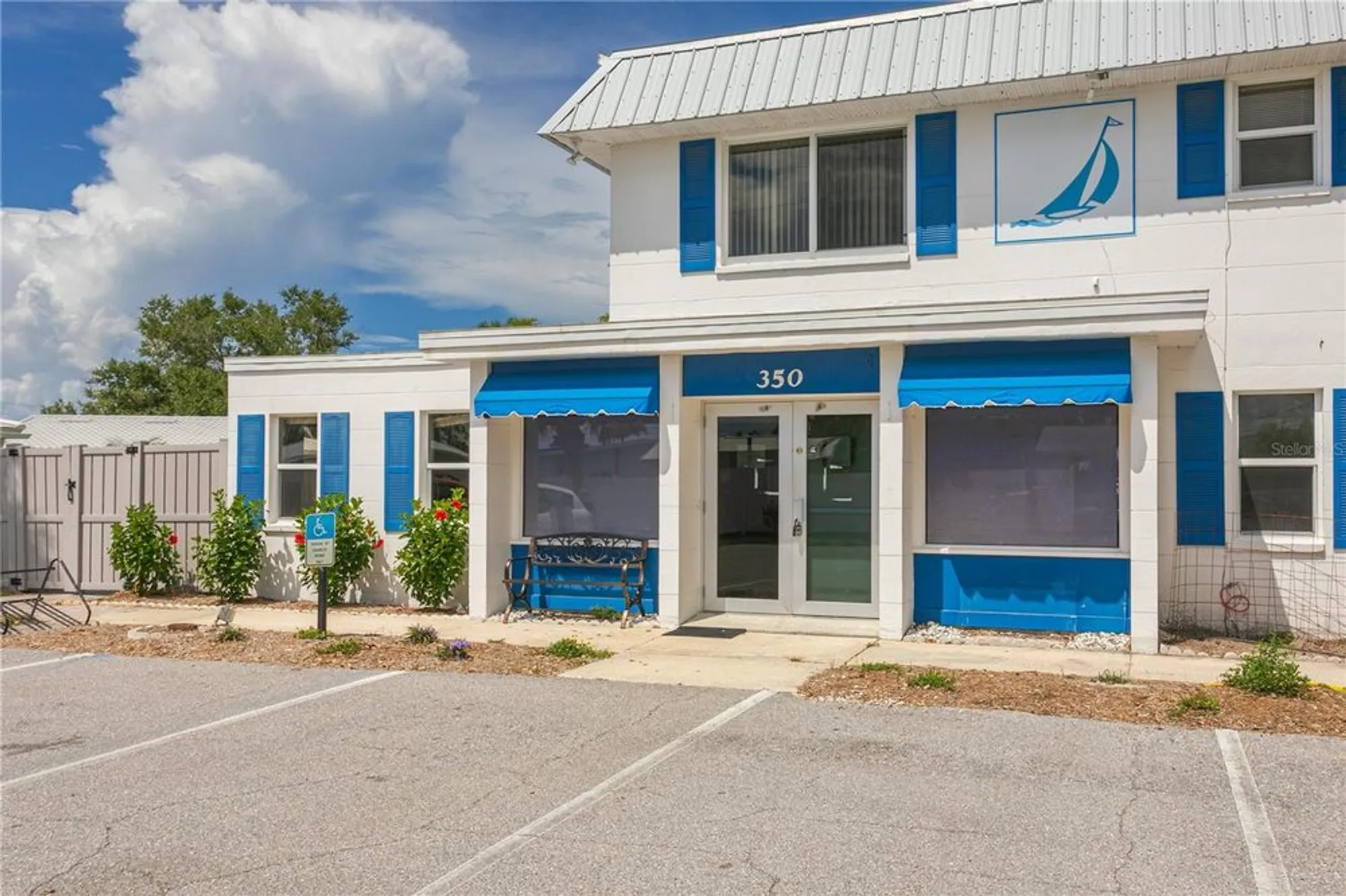 Property Slideshow image 38 of 62 | 214 fair winds dr # 214, Nokomis, FL, 34275