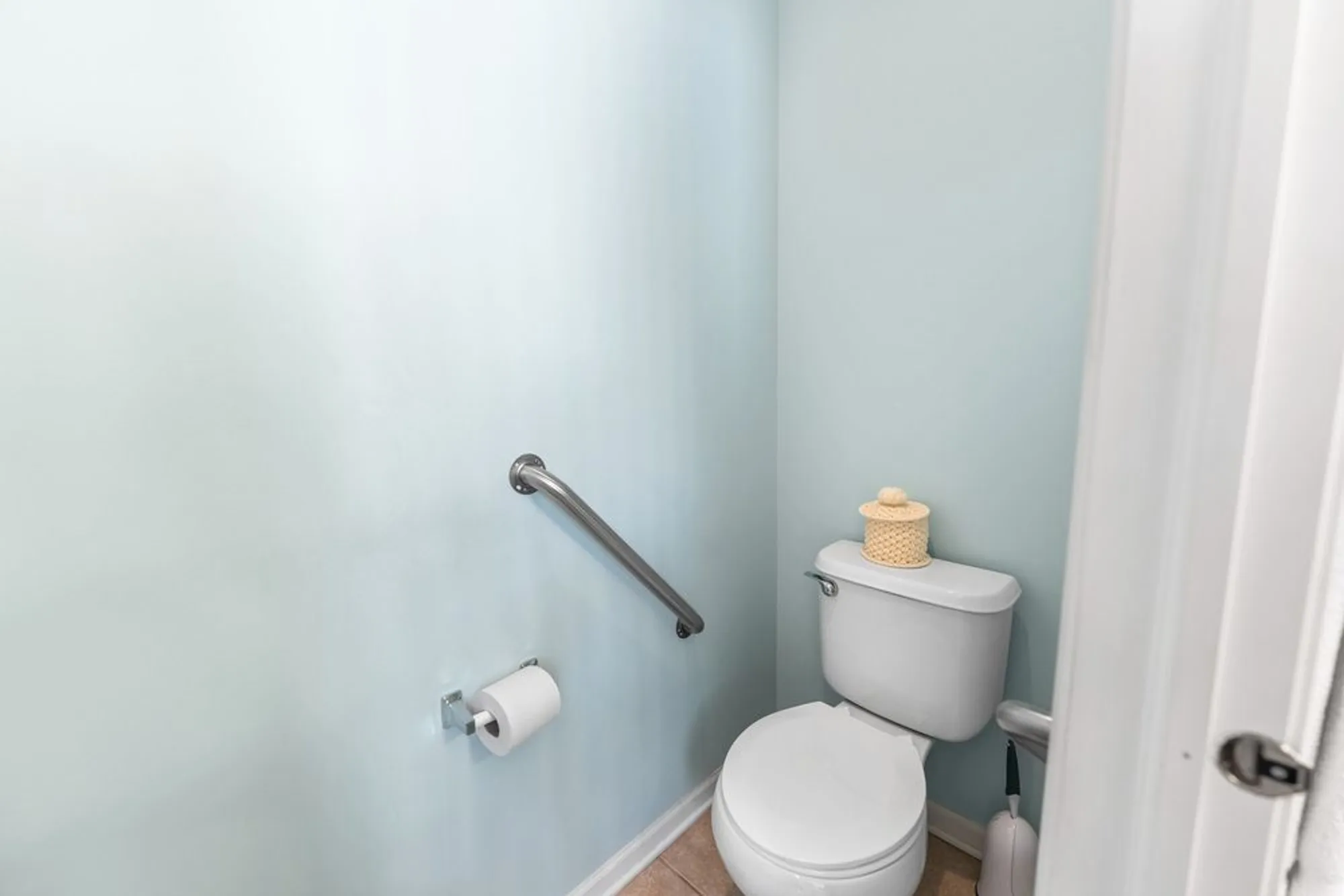 Property Slideshow image 20 of 61 | 13184 oakwood ave, Huntley, IL, 60142