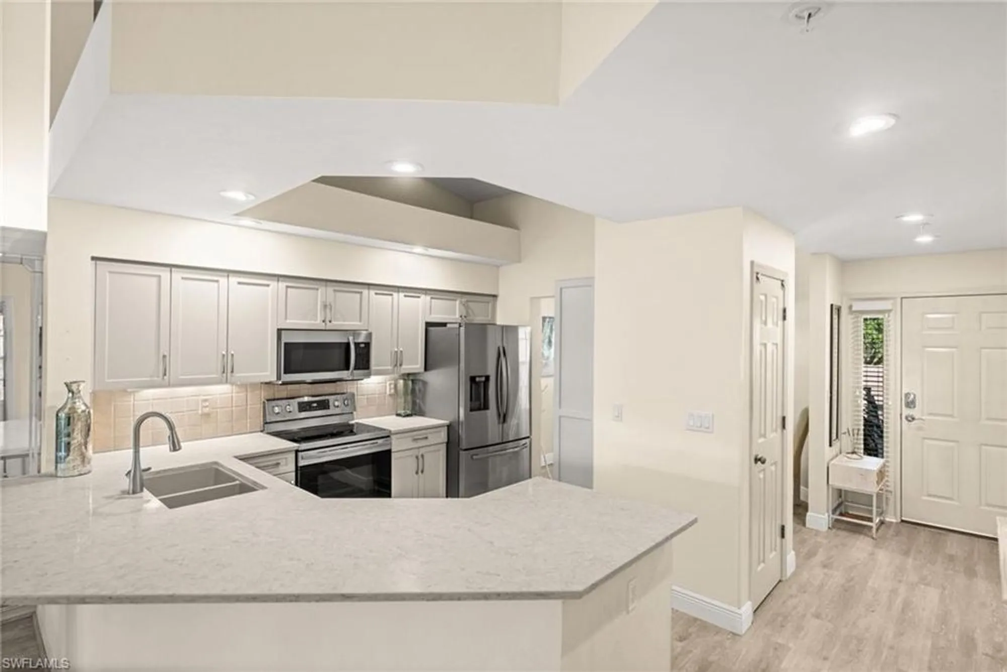 Property Slideshow image 10 of 48 | 4101 sawgrass point dr 201, Bonita Springs, FL, 34134