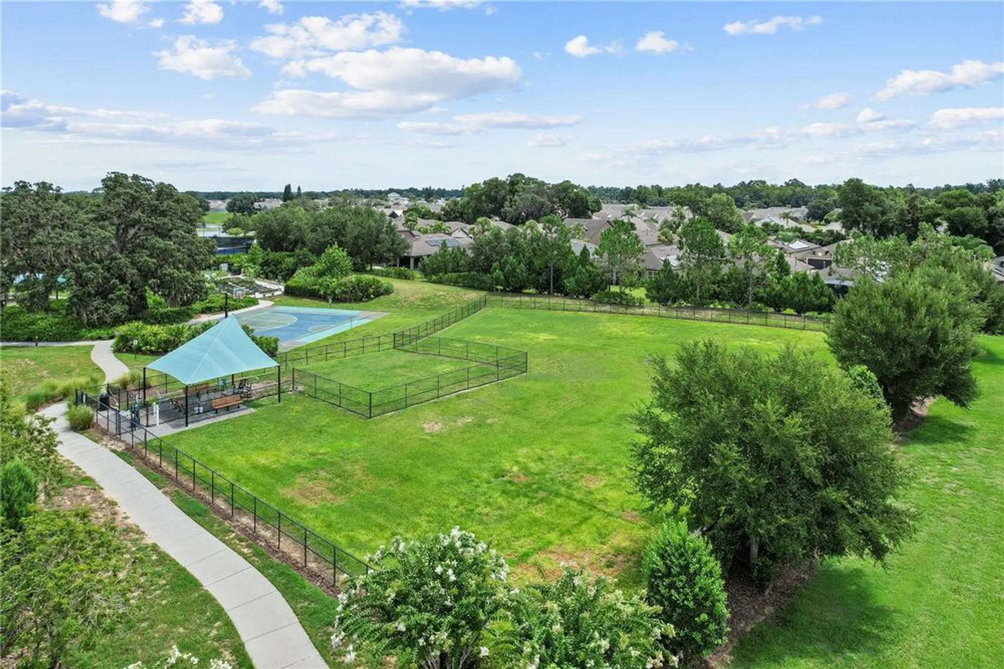 Property Slideshow image 42 of 53 | 329 alicante ct, Davenport, FL, 33837