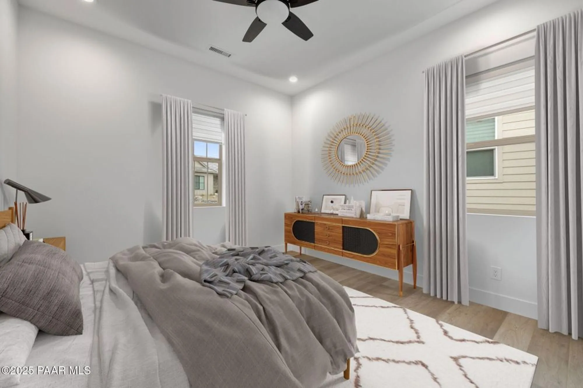 Property Slideshow image 30 of 43 | 1148 s lakeview dr, Prescott, AZ, 86301