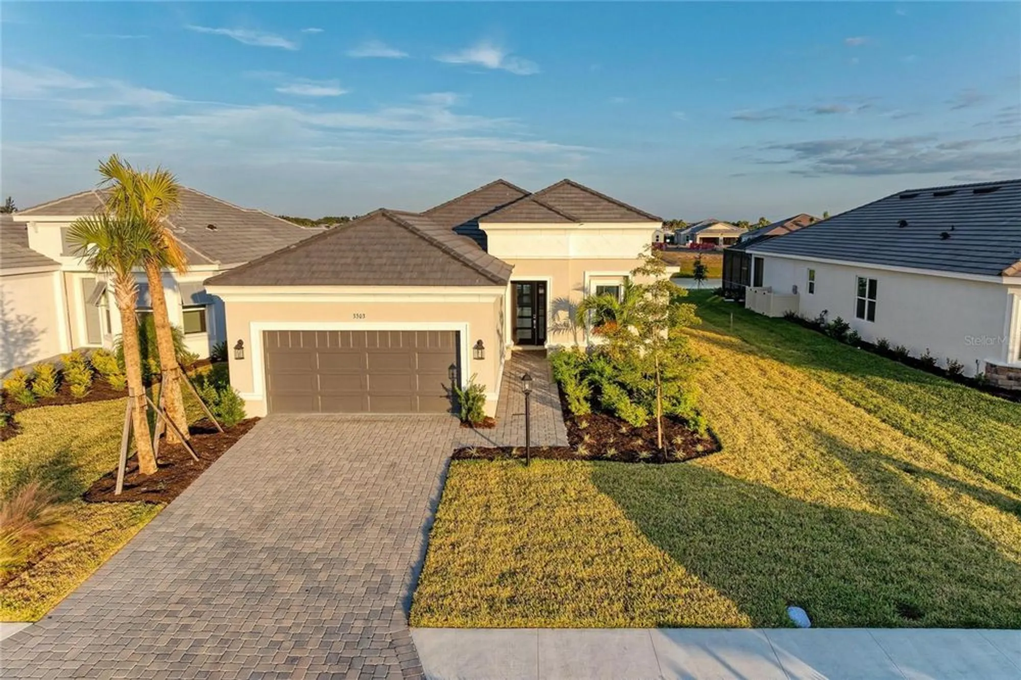 Property Slideshow image 10 of 72 | 3303 vicenza ct, Lakewood Ranch, FL, 34211