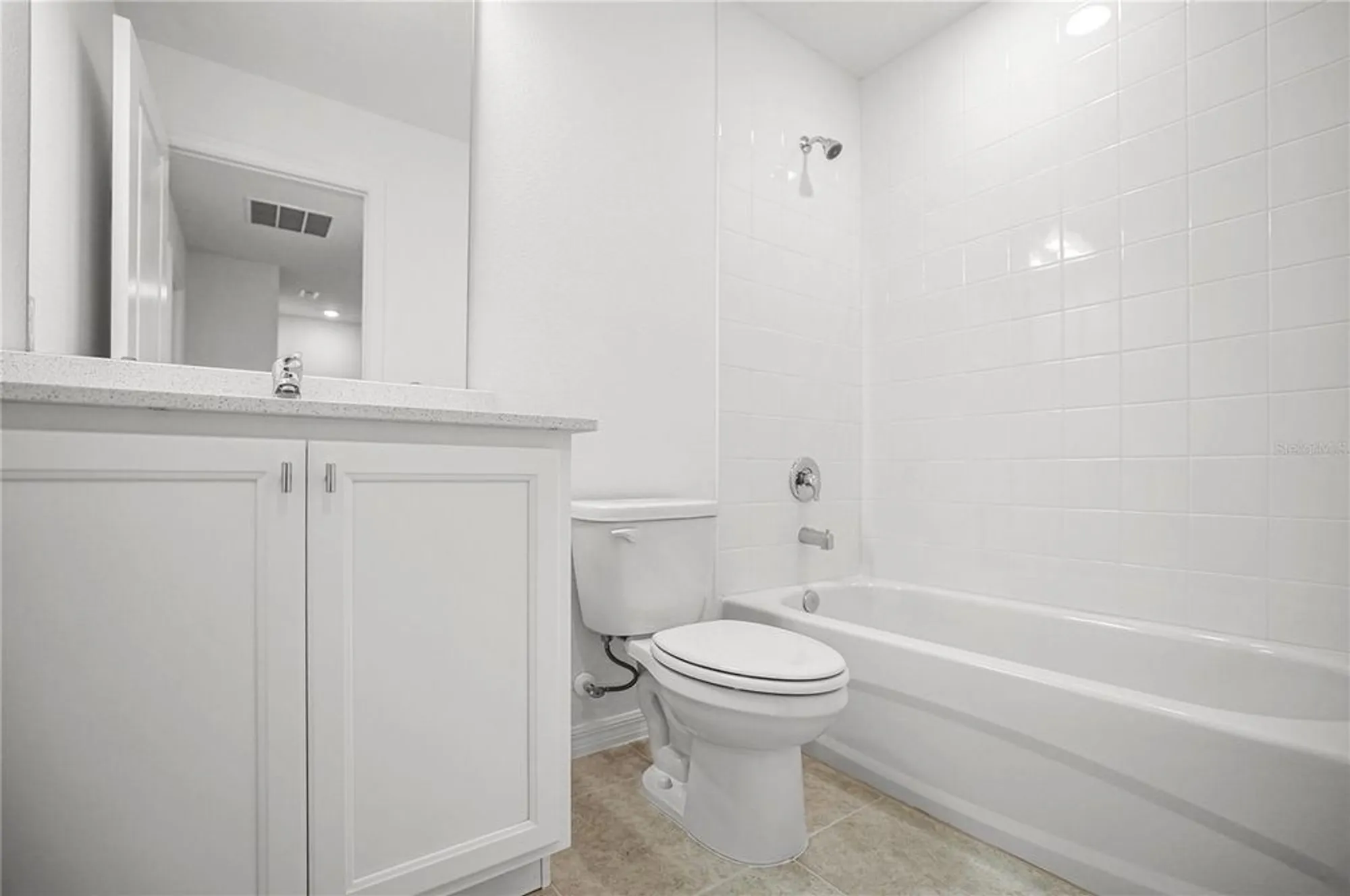 Property Slideshow image 12 of 22 | 6501 cyrils dr, Saint Cloud, FL, 34771