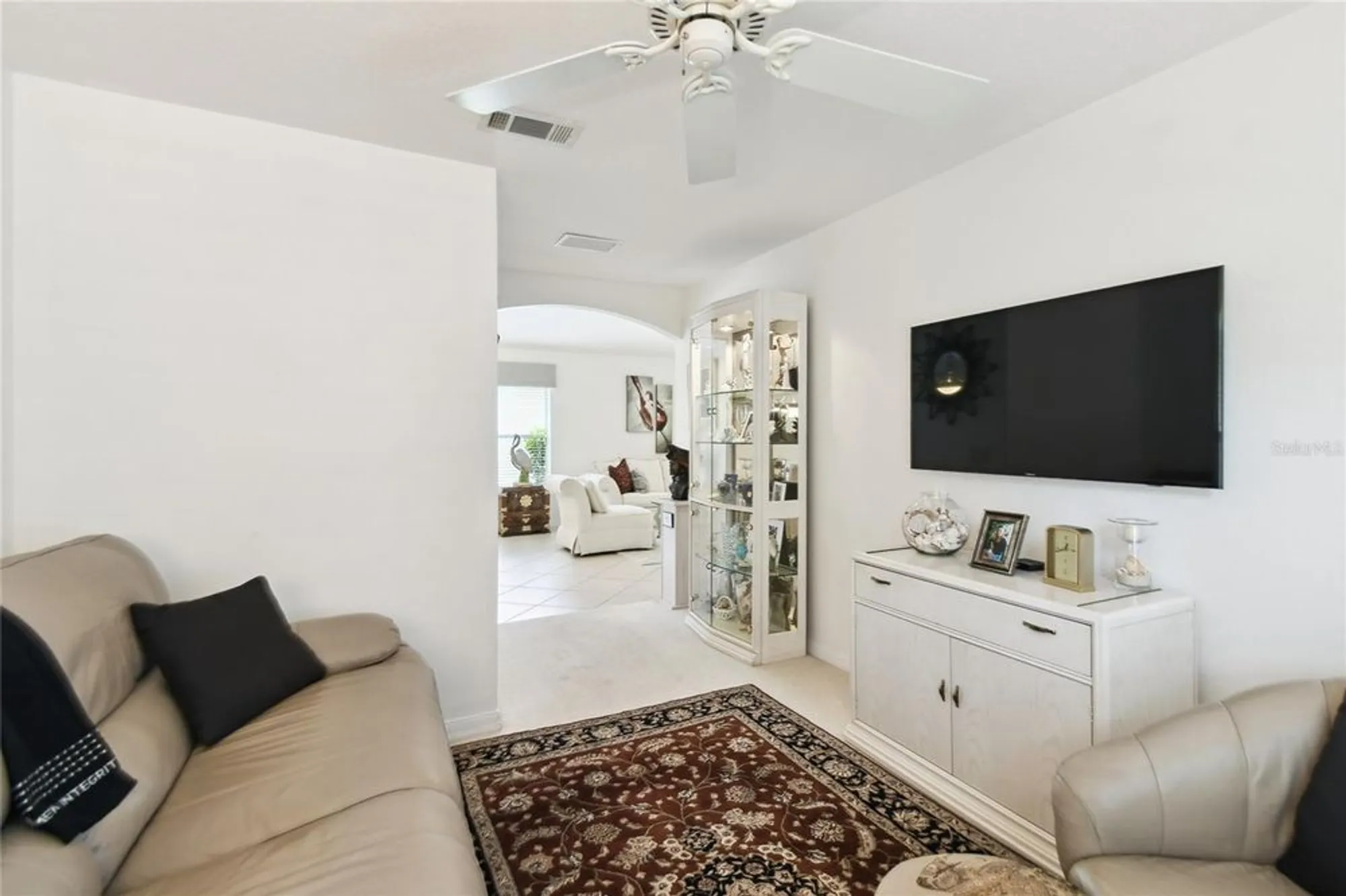 Property Slideshow image 33 of 59 | 560 grand canal dr, Kissimmee, FL, 34759