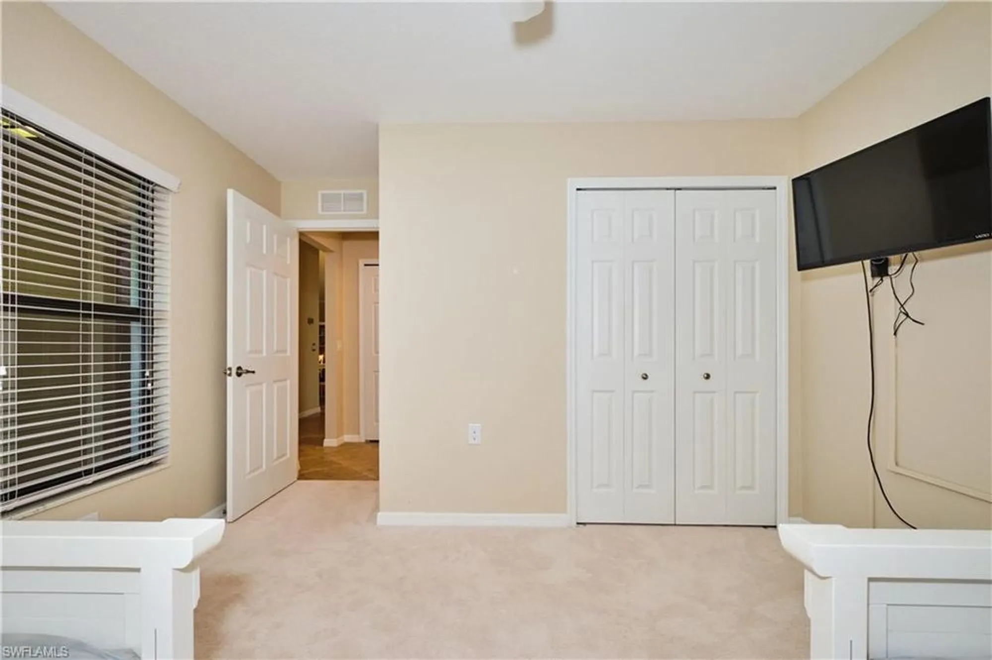 Property Slideshow image 29 of 50 | 28051 bridgetown ct unit 5725, Bonita Springs, FL, 34135