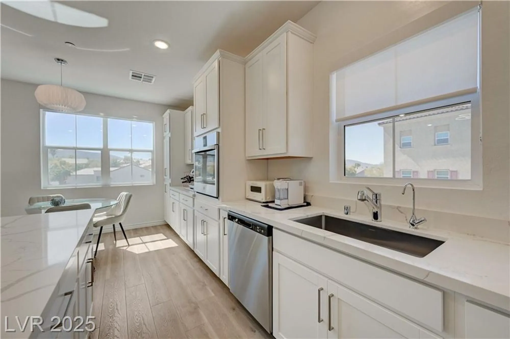 Property Slideshow image 21 of 35 | 2555 hampton rd 8202, Henderson, NV, 89052