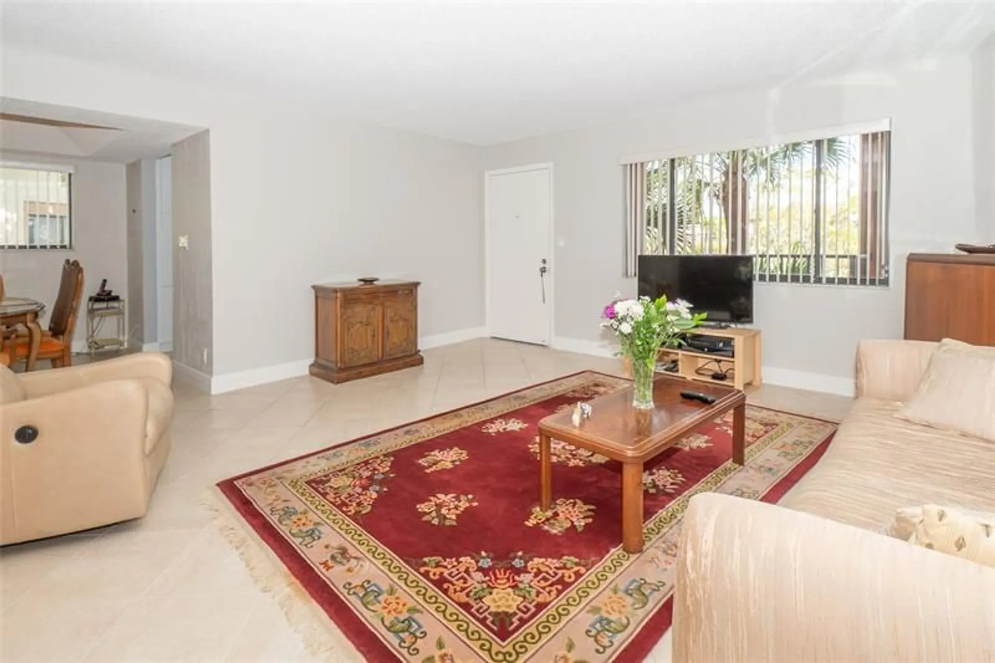 Property Slideshow image 4 of 41 | 7448 ashmont cir 312, Tamarac, FL, 33321