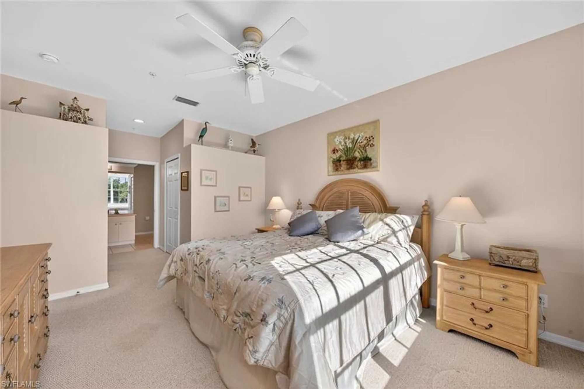 Property Slideshow image 16 of 48 | 3471 pointe creek ct 204, Bonita Springs, FL, 34134