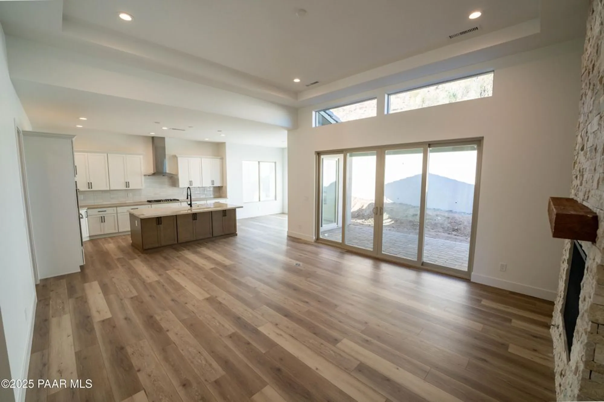 Property Slideshow image 3 of 20 | 1116 s lakeview dr, Prescott, AZ, 86301