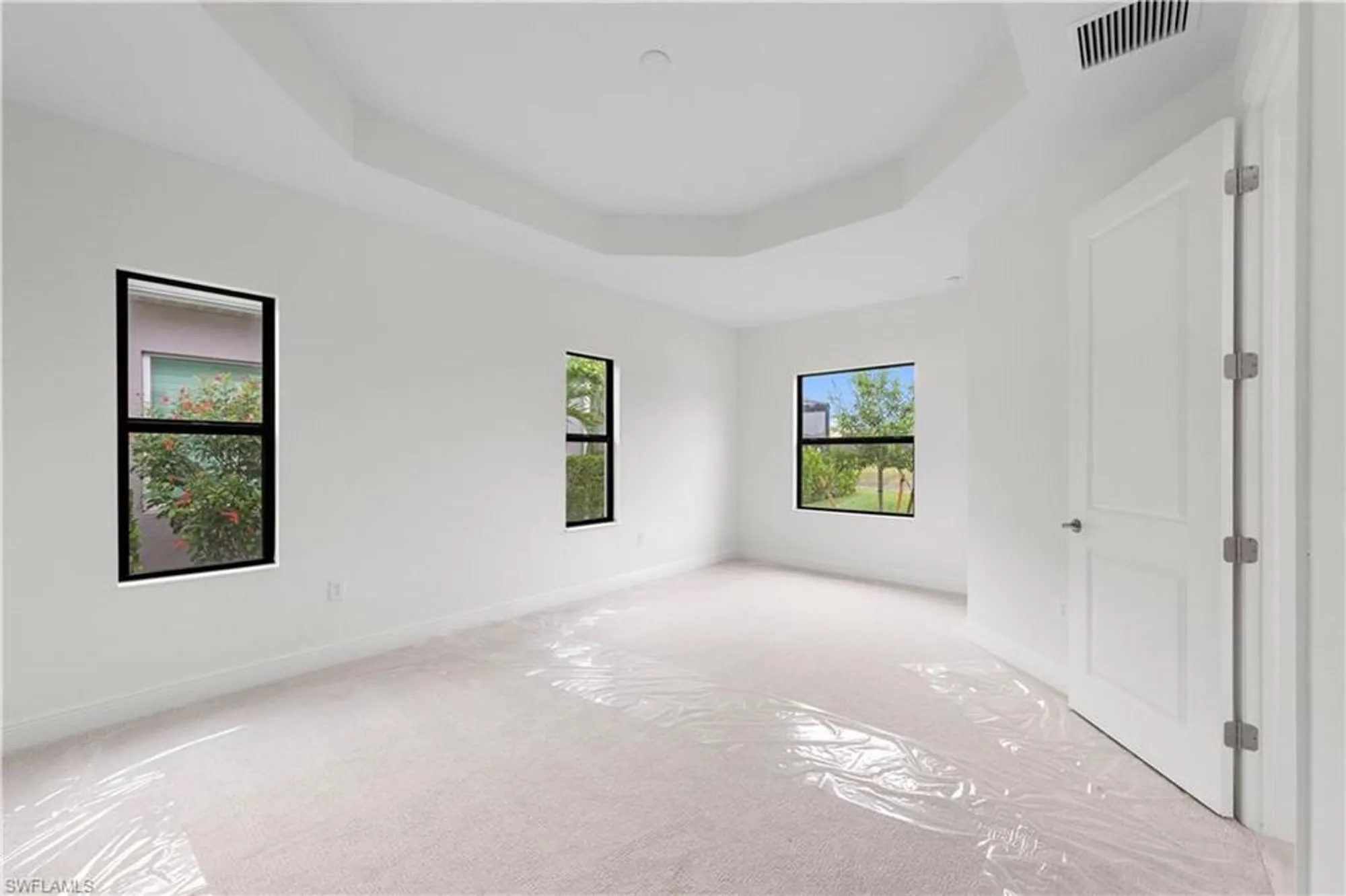 Property Slideshow image 16 of 33 | 13617 heritage preserve dr, Fort Myers, FL, 33905