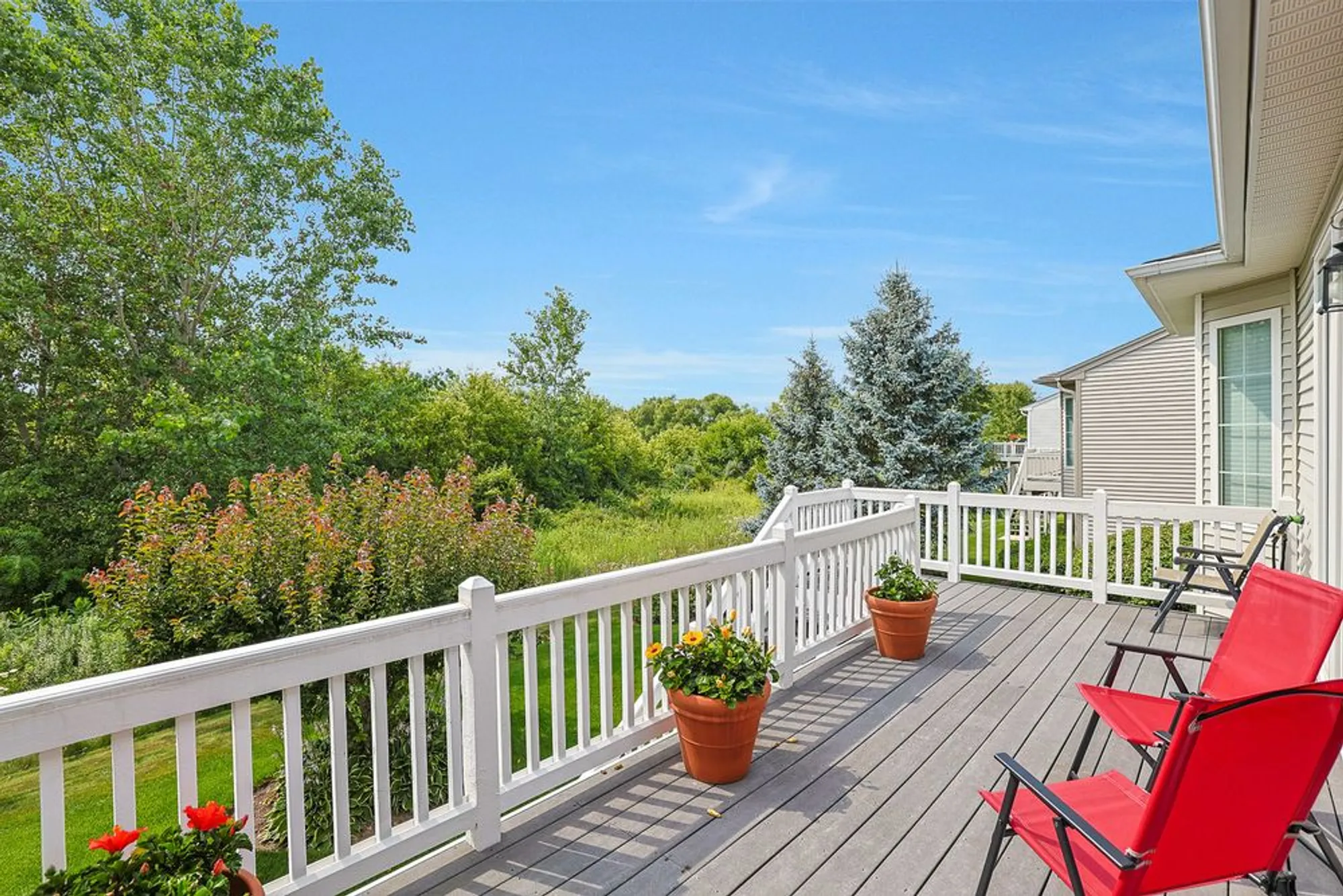 Property Slideshow image 21 of 34 | 12145 daphne dr, Huntley, IL, 60142