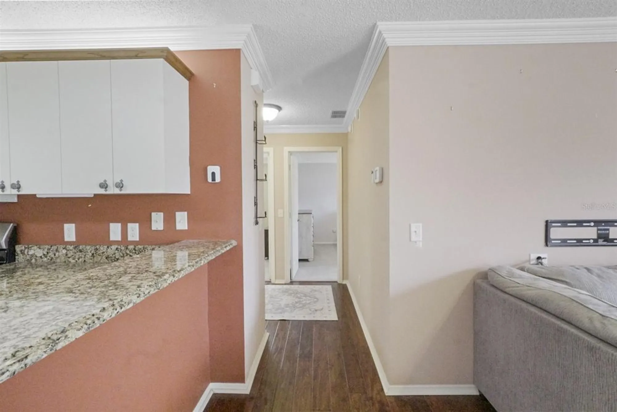 Property Slideshow image 13 of 32 | 17423 se 77th helmsdale ct, The Villages, FL, 32162