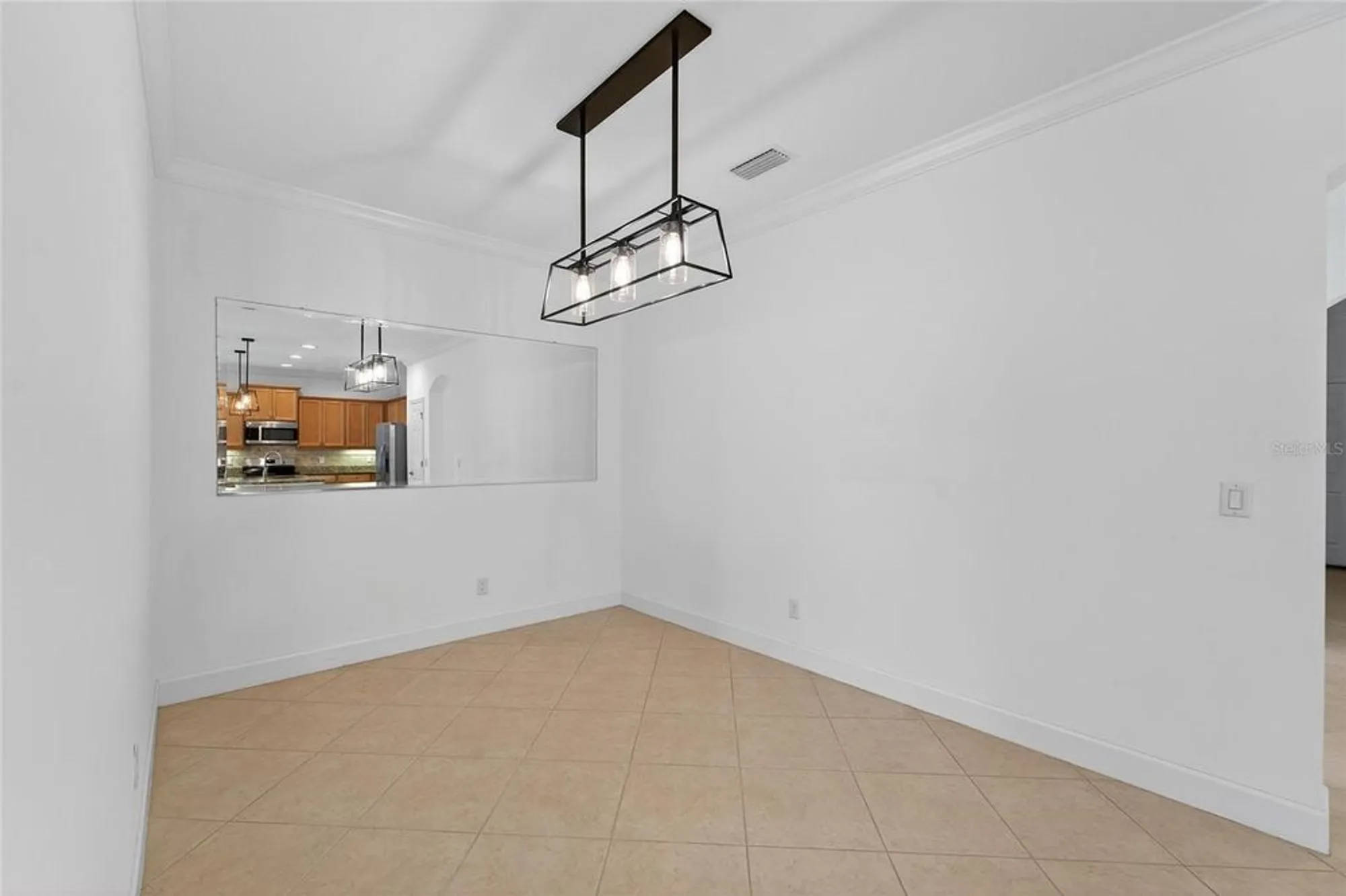 Property Slideshow image 24 of 64 | 2226 nottingham greens dr, Sun City Center, FL, 33573