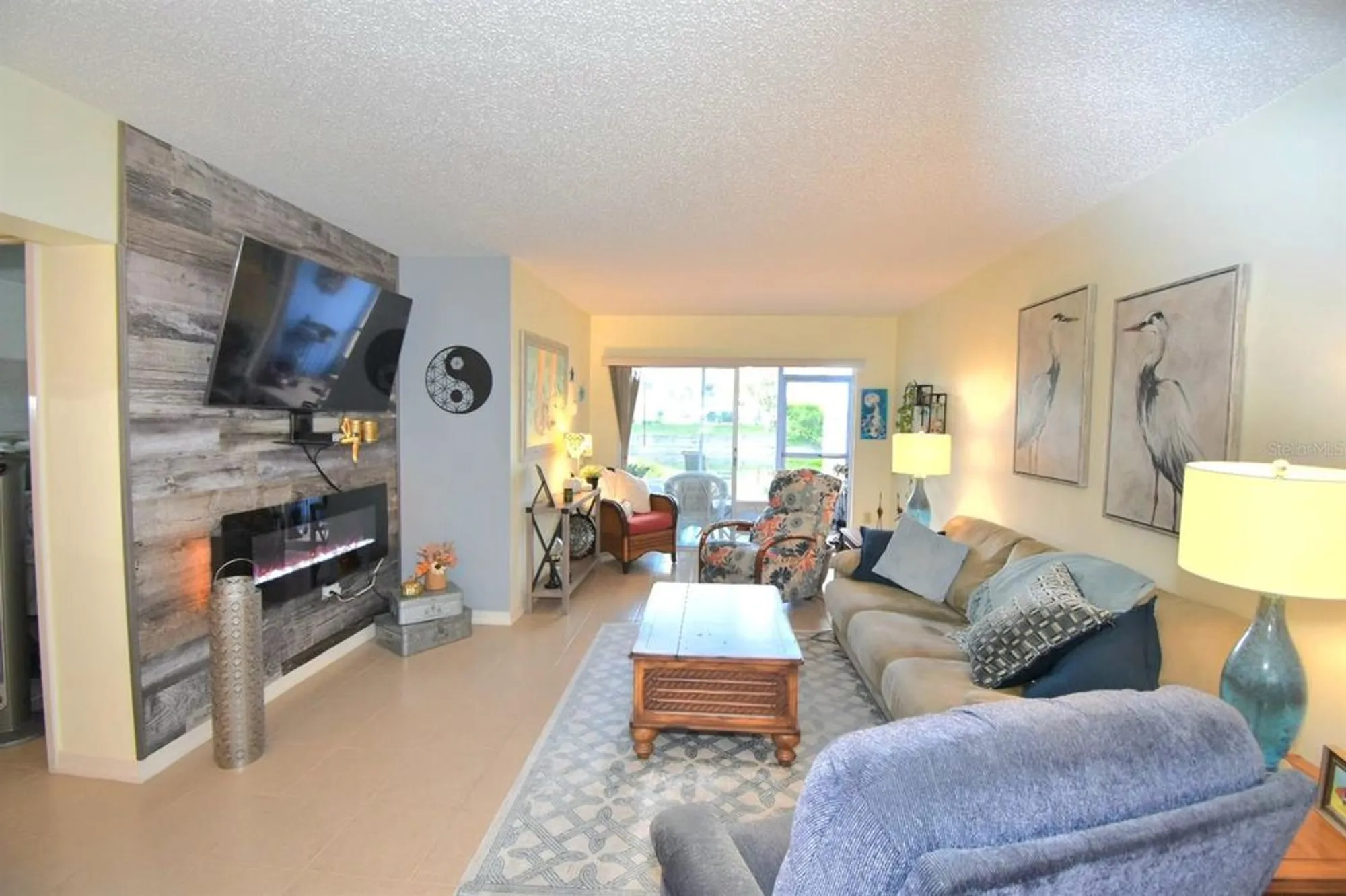 Property Slideshow image 14 of 30 | 948 virginia st apt 107, Dunedin, FL, 34698
