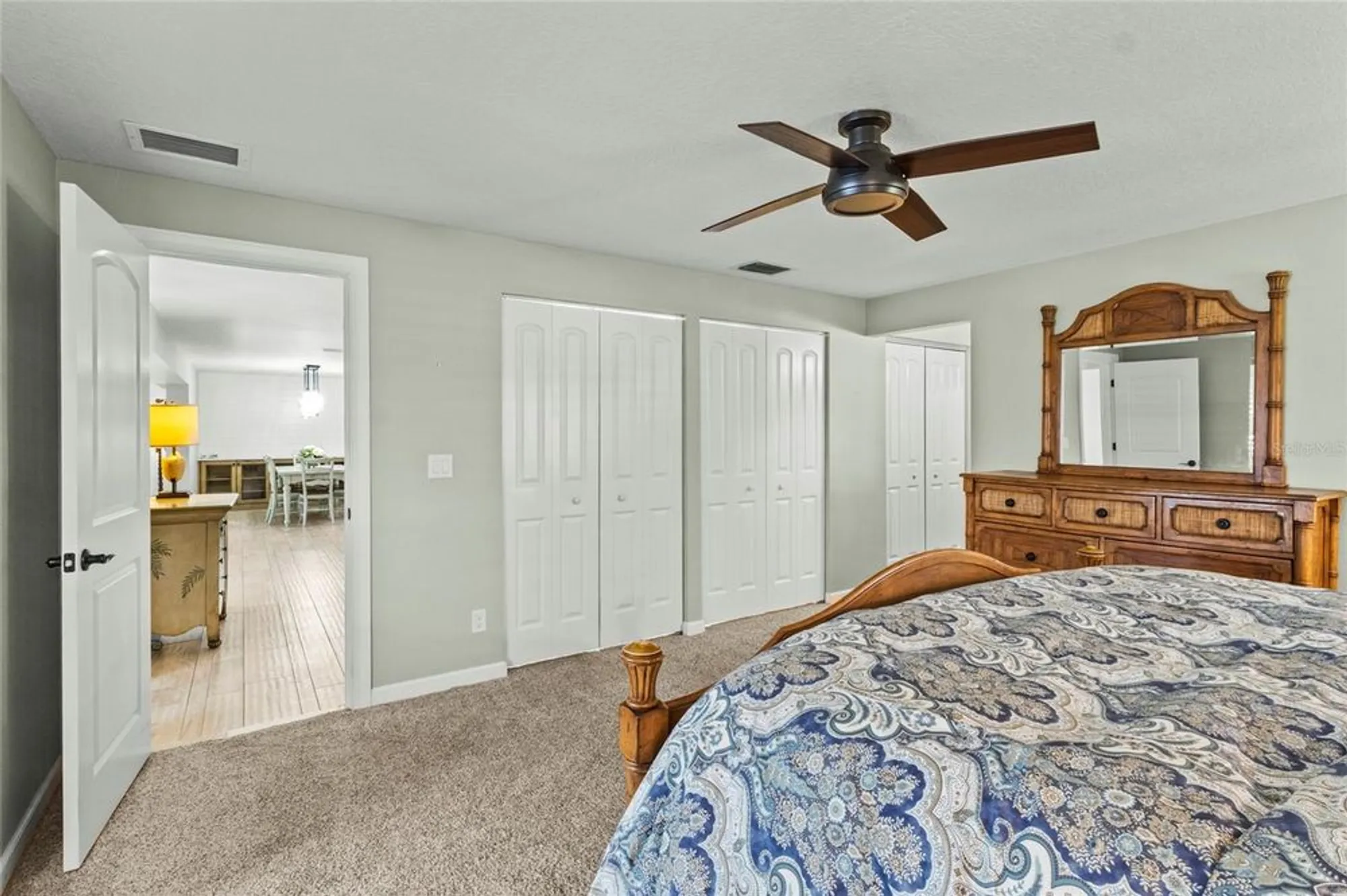 Property Slideshow image 15 of 38 | 7143 fairway bend ln, Sarasota, FL, 34243