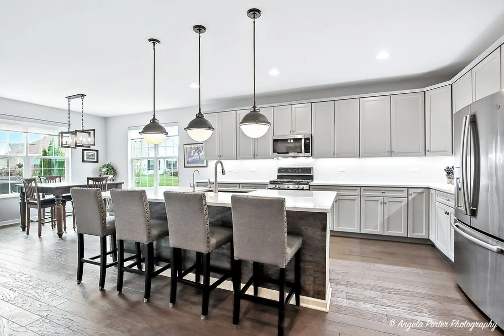 Property Slideshow image 22 of 36 | 1855 alta dr, Volo, IL, 60020