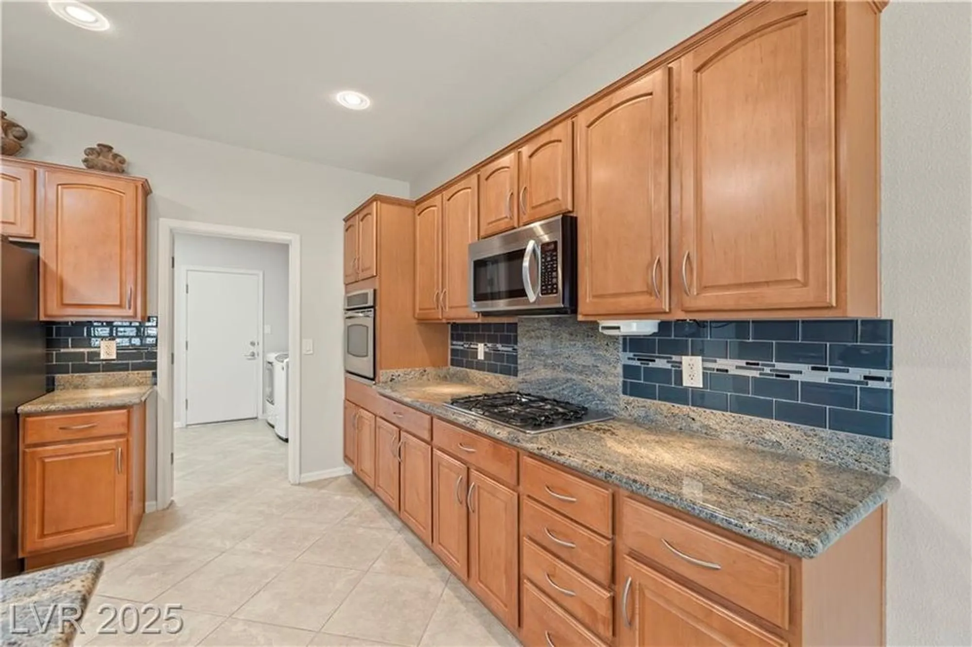Property Slideshow image 12 of 31 | 2151 shadow canyon dr, Henderson, NV, 89044