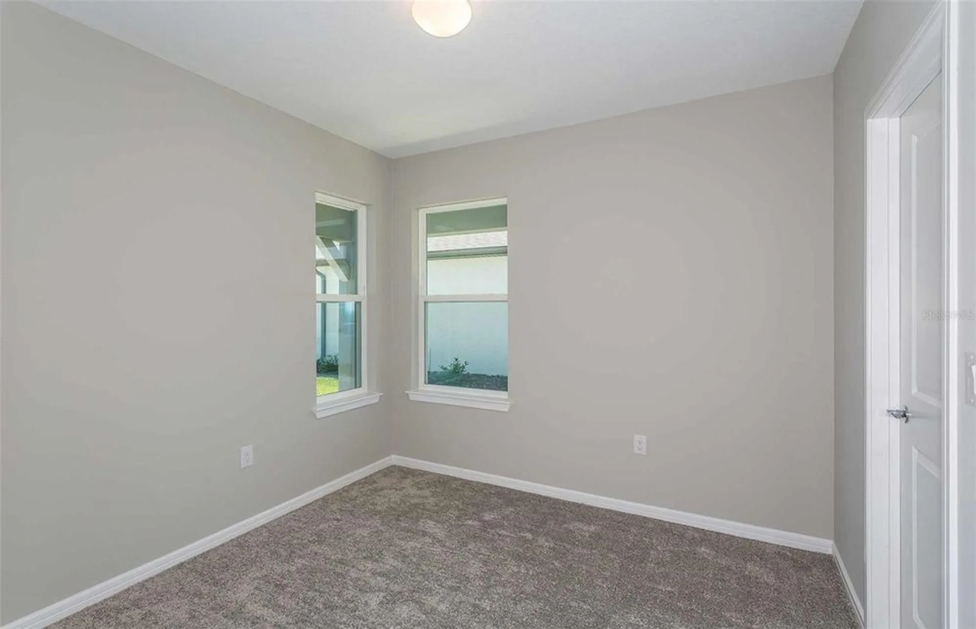 Property Slideshow image 12 of 28 | 14712 sunlit cir, Parrish, FL, 34219