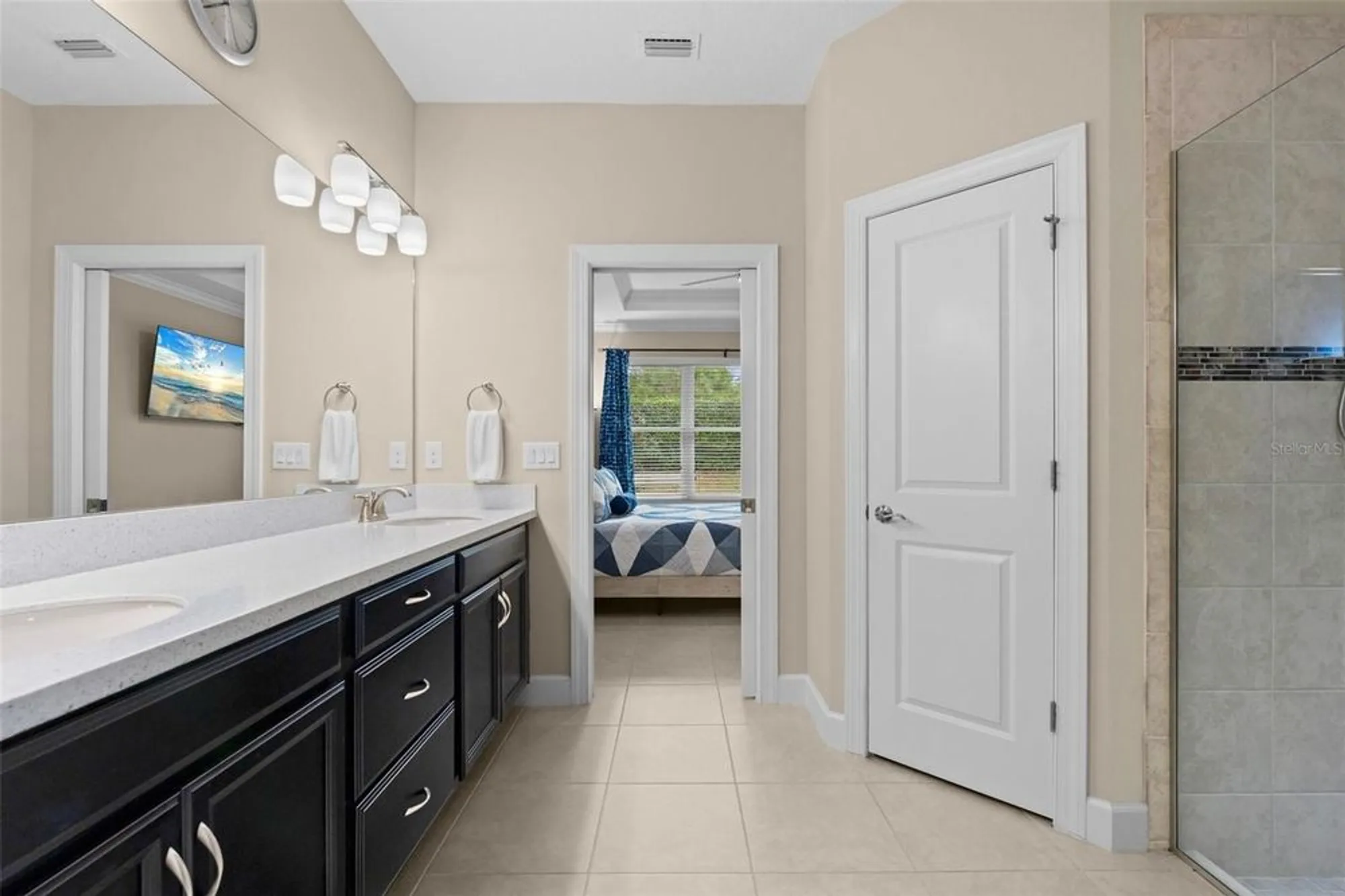 Property Slideshow image 17 of 59 | 10413 highland park pl, Palmetto, FL, 34221