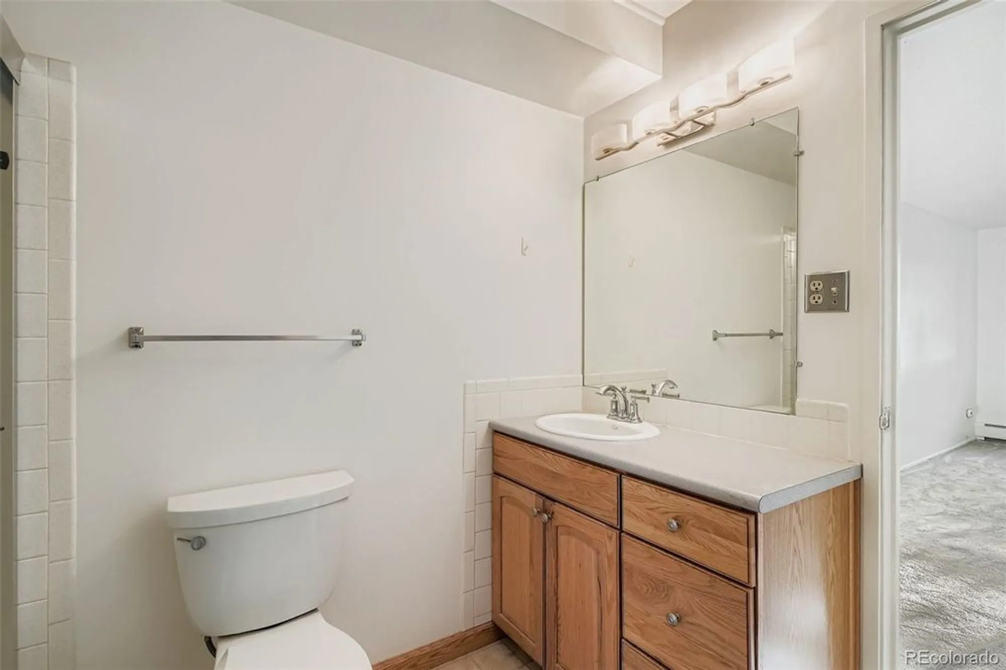 Property Slideshow image 17 of 27 | 495 s dayton st apt 3b, Denver, CO, 80247