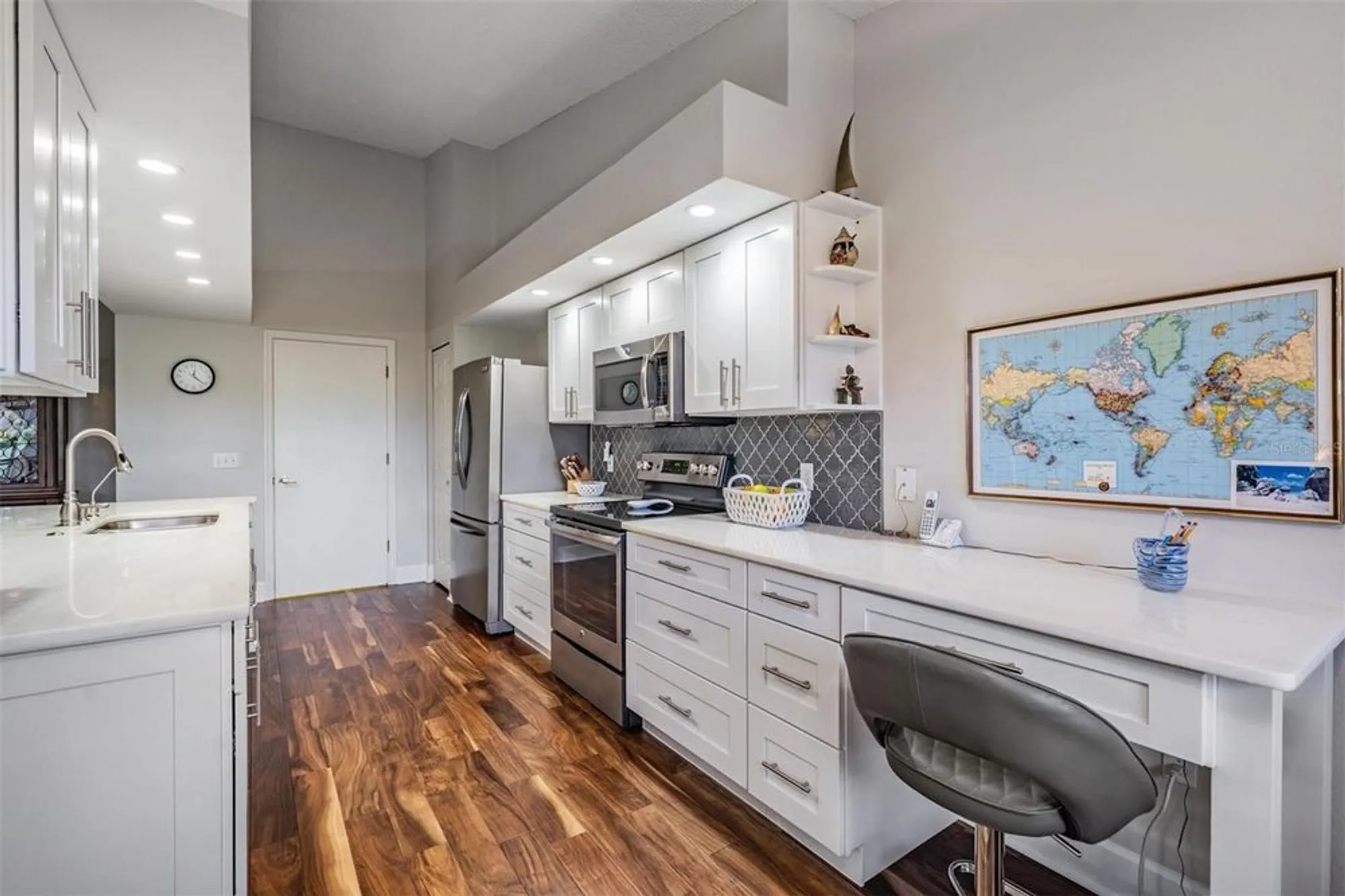 Property Slideshow image 8 of 50 | 1231 flora vista st, Trinity, FL, 34655