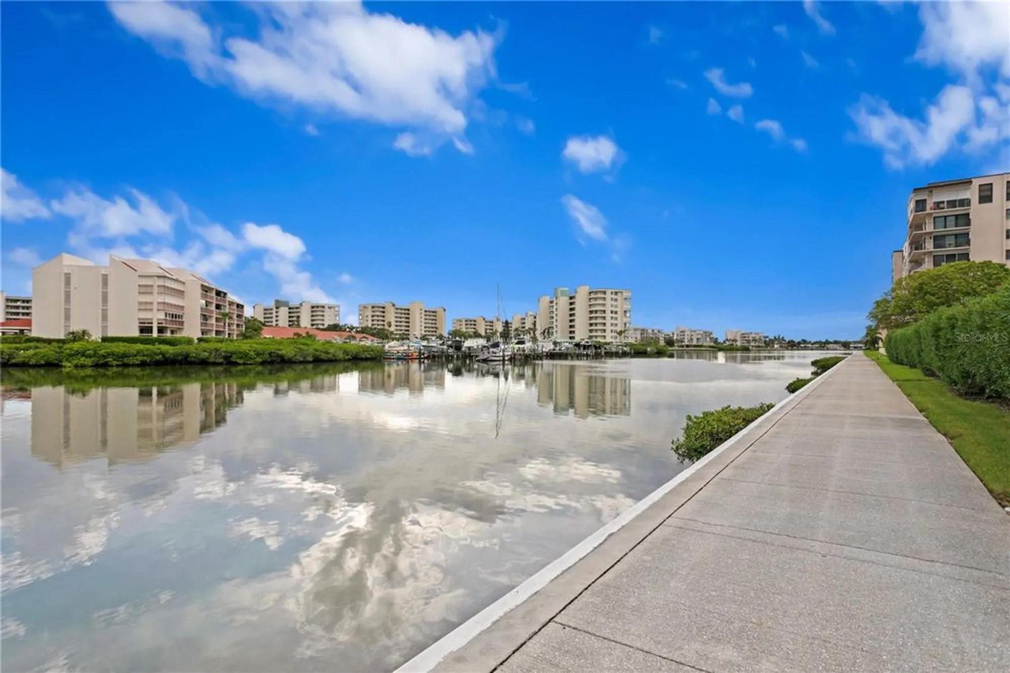 Property Slideshow image 66 of 73 | 7400 sun island dr 407, South Pasadena, FL, 33707