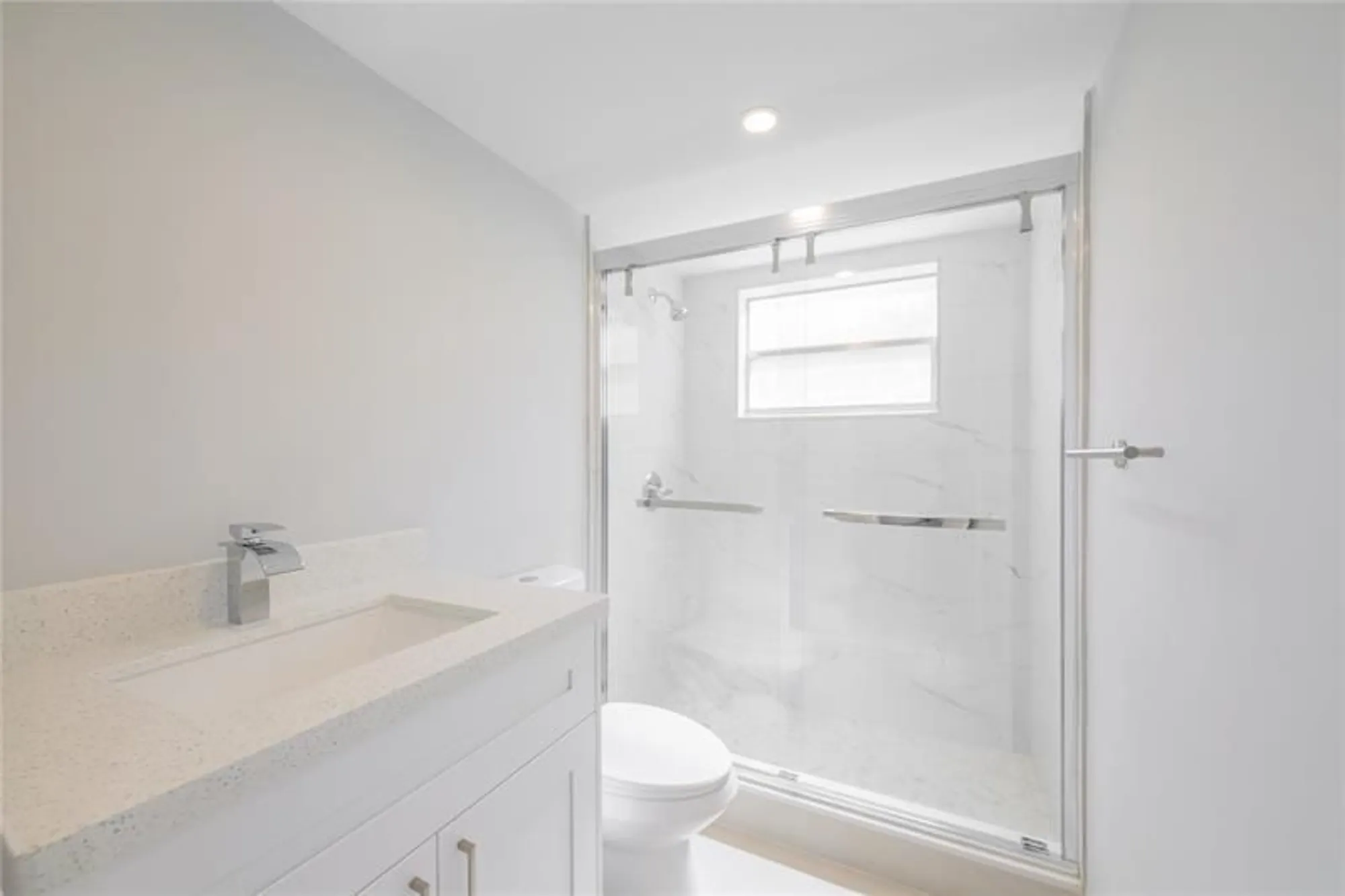 Property Slideshow image 11 of 19 | 633 brittany n # 633, Delray Beach, FL, 33446