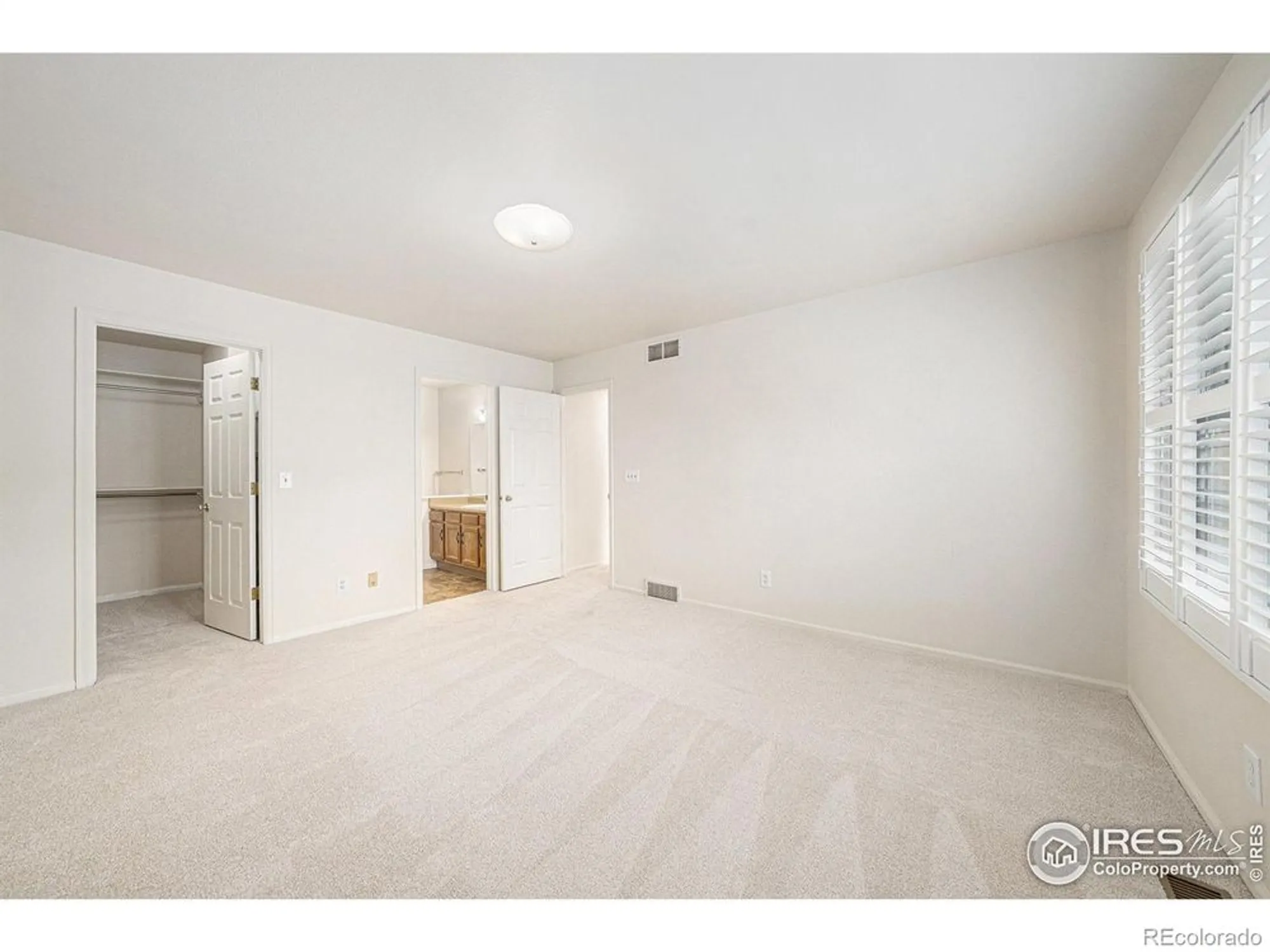 Property Slideshow image 11 of 21 | 1448 elmhurst ct, Longmont, CO, 80503