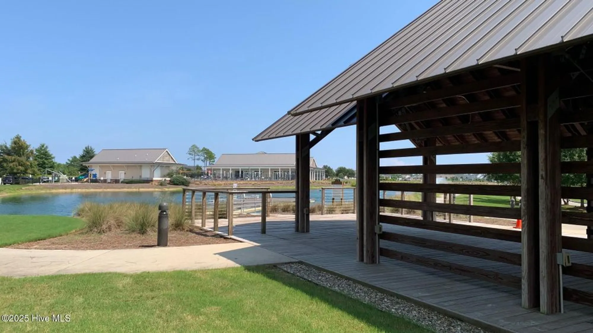 Property Slideshow image 84 of 109 | 1368 trisail ter, Wilmington, NC, 28412