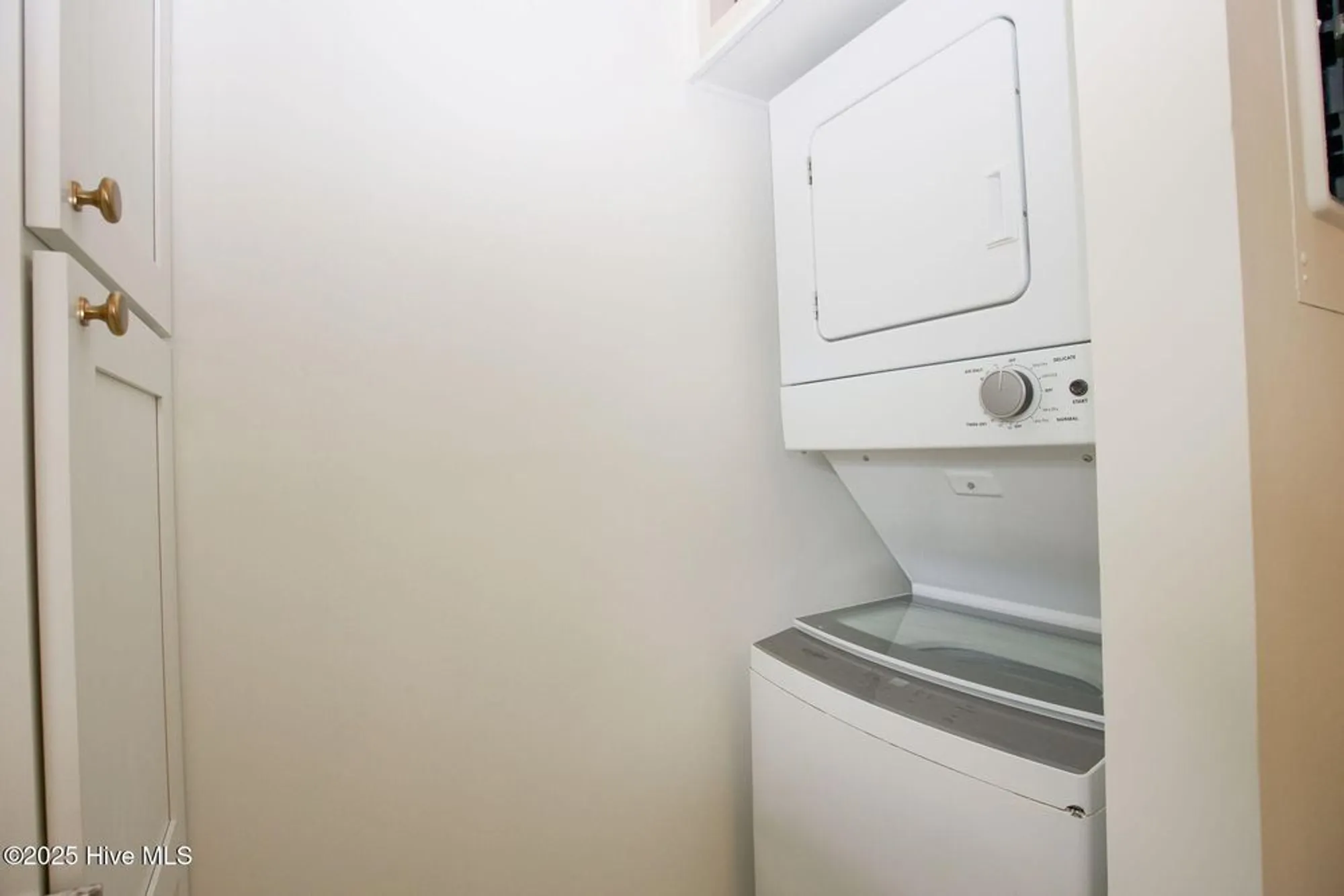 Property Slideshow image 13 of 28 | 317 driftwood cir unit b, Southern Pines, NC, 28387