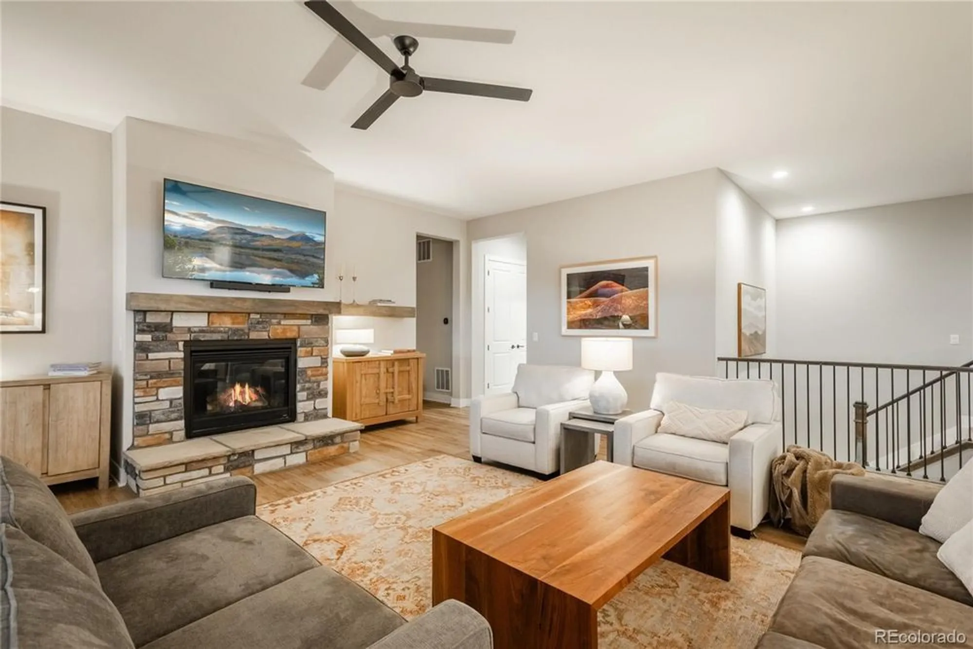 Property Slideshow image 7 of 49 | 5665 shadescale way, Castle Rock, CO, 80104