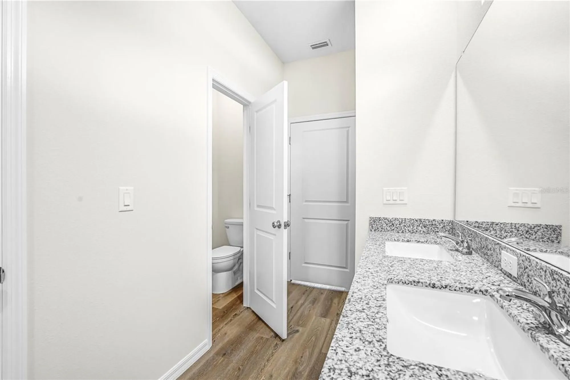 Property Slideshow image 26 of 75 | 9313 gentle ben ct, Weeki Wachee, FL, 34613