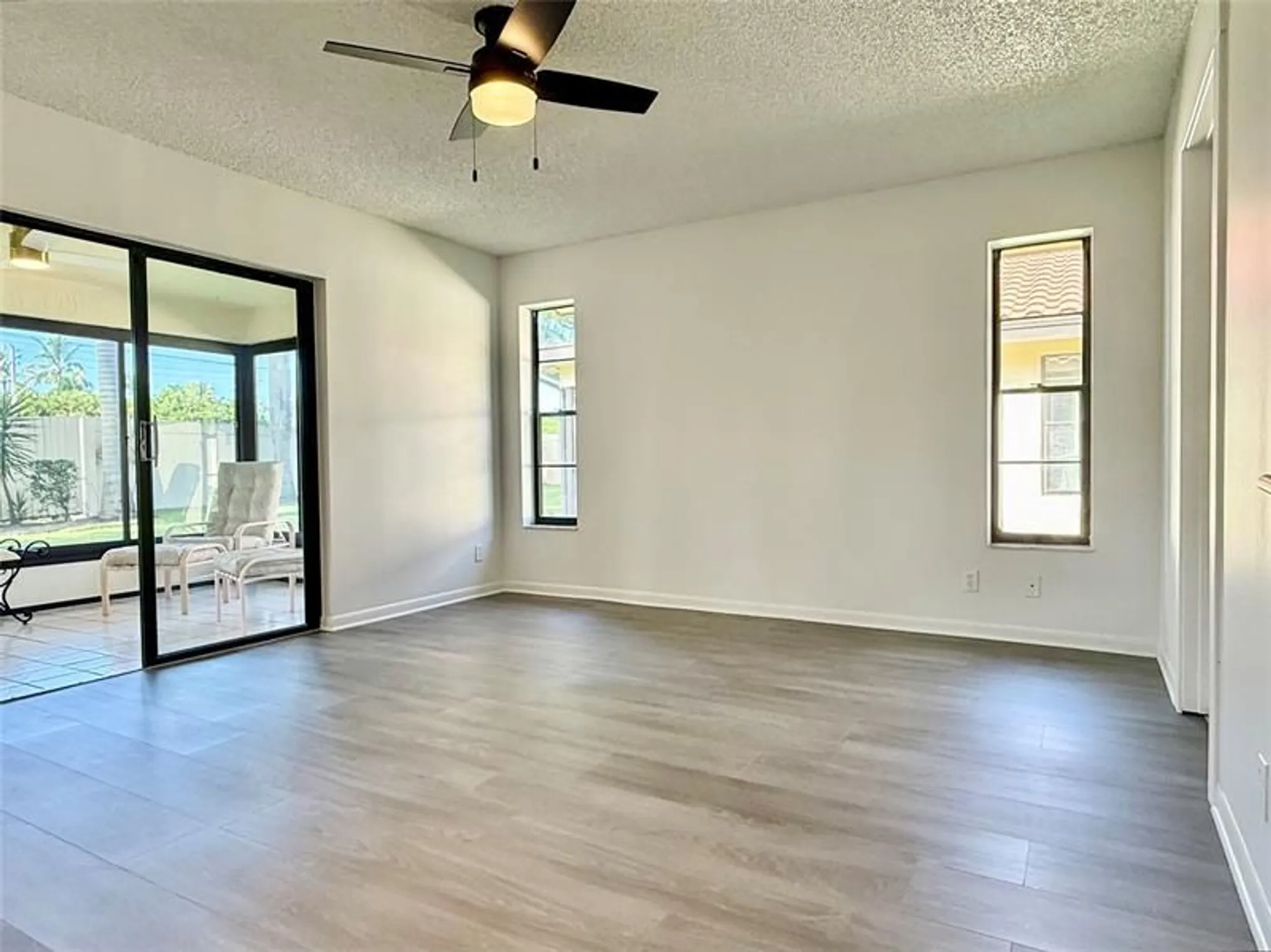 Property Slideshow image 17 of 51 | 5869 sunswept ln b, Boynton Beach, FL, 33437