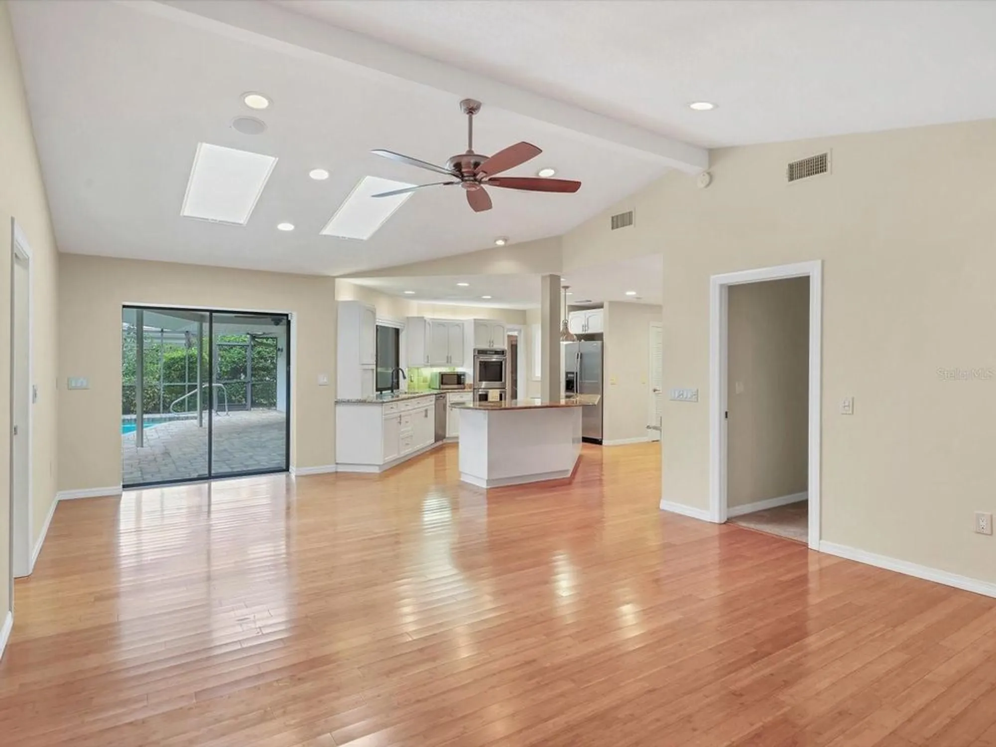 Property Slideshow image 18 of 46 | 1612 pine harrier cir, Sarasota, FL, 34231