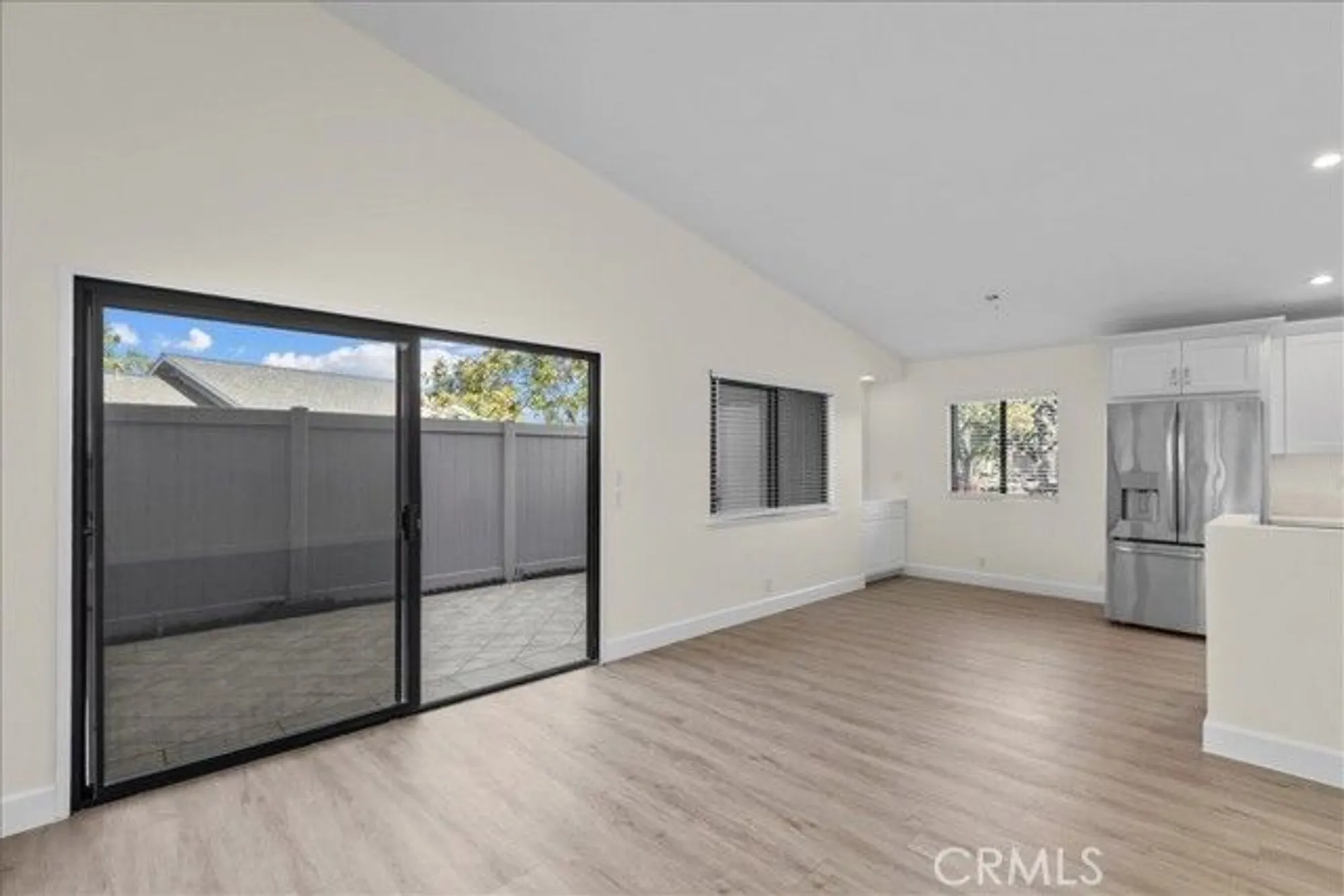 Property Slideshow image 17 of 34 | 8646 butte cir unit 607e, Huntington Beach, CA, 92646