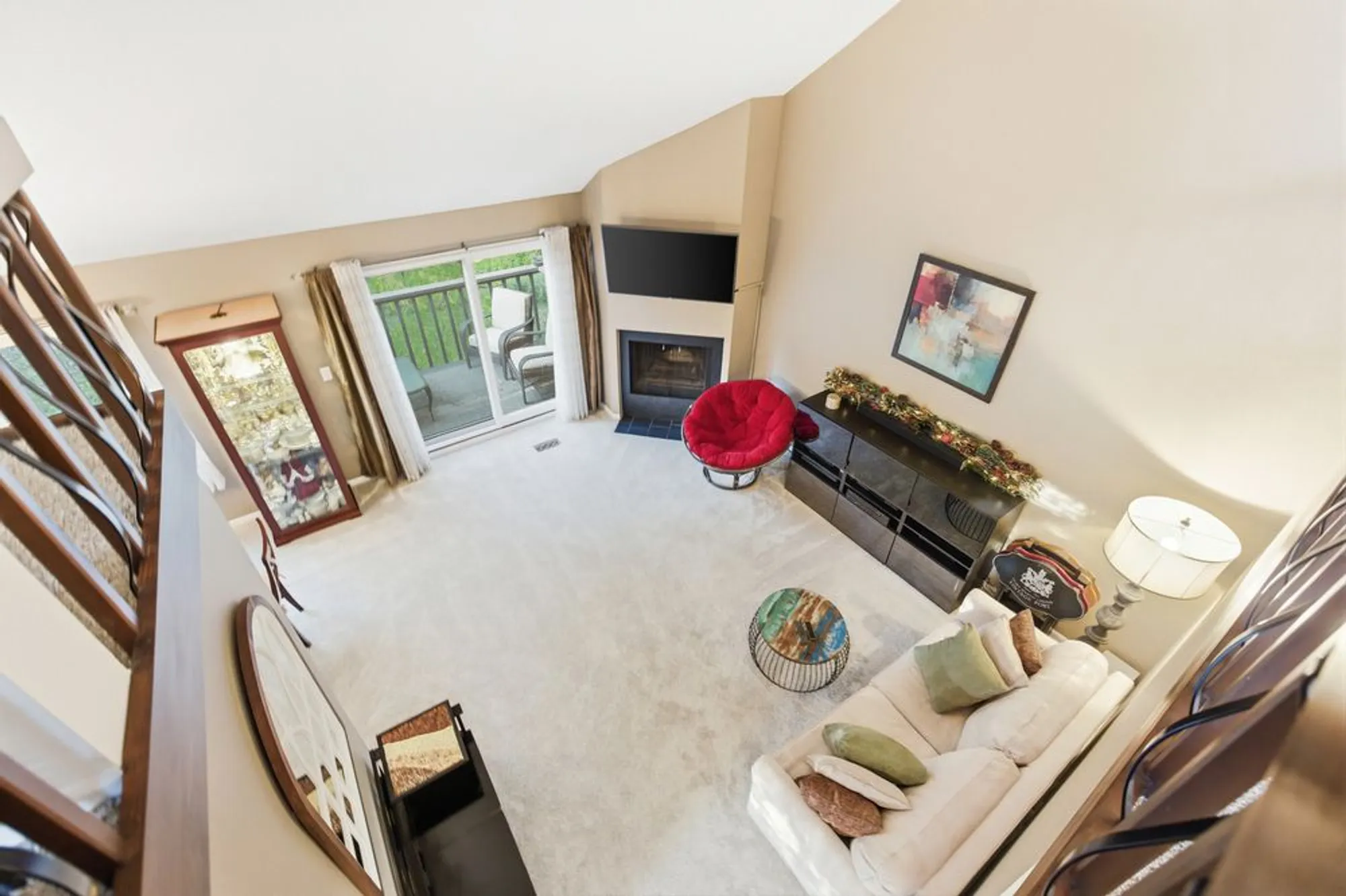 Property Slideshow image 8 of 37 | 294 mallard pt a, Lake Barrington, IL, 60010