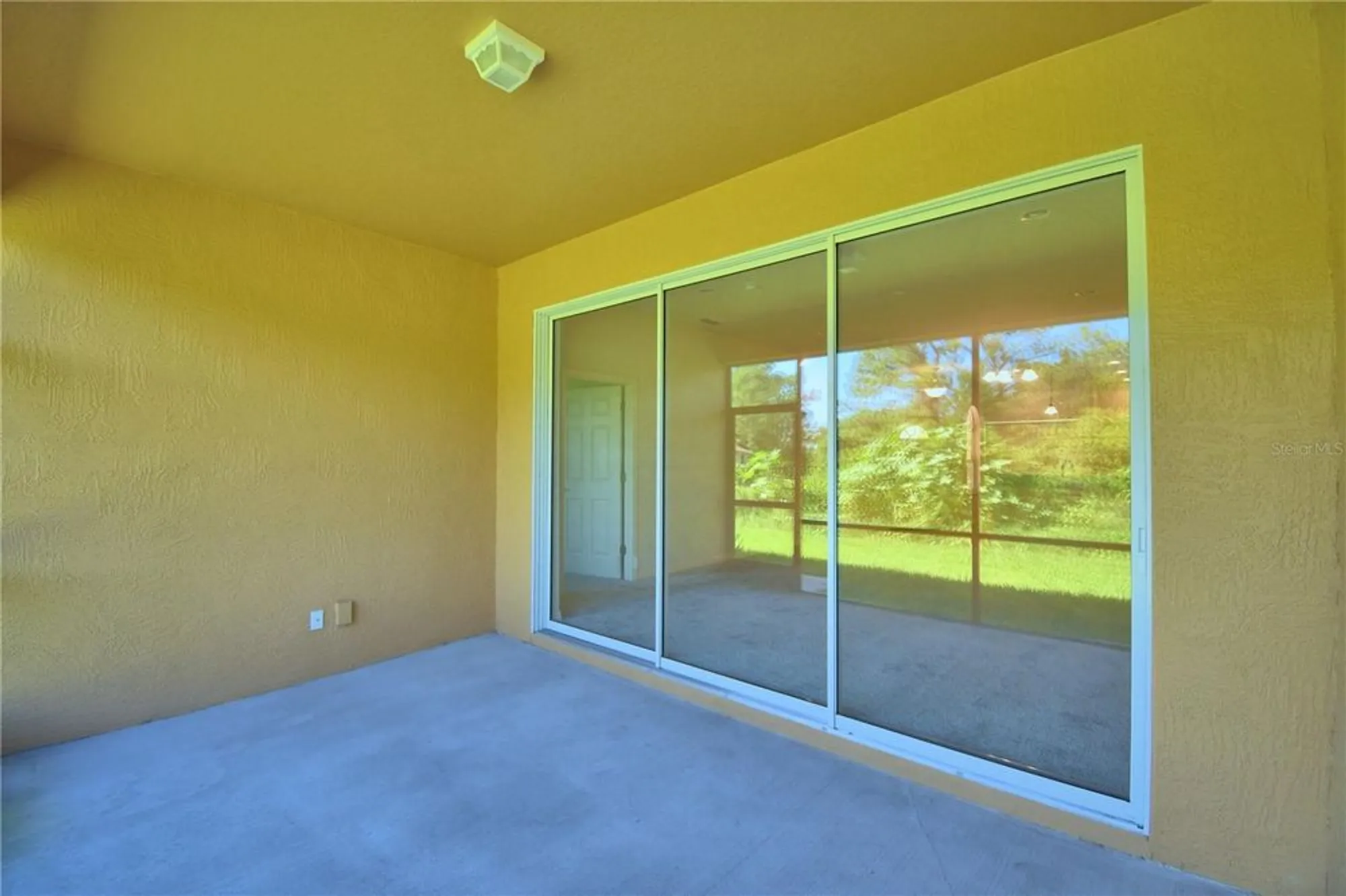 Property Slideshow image 26 of 73 | 1709 linz ct, Winter Haven, FL, 33884