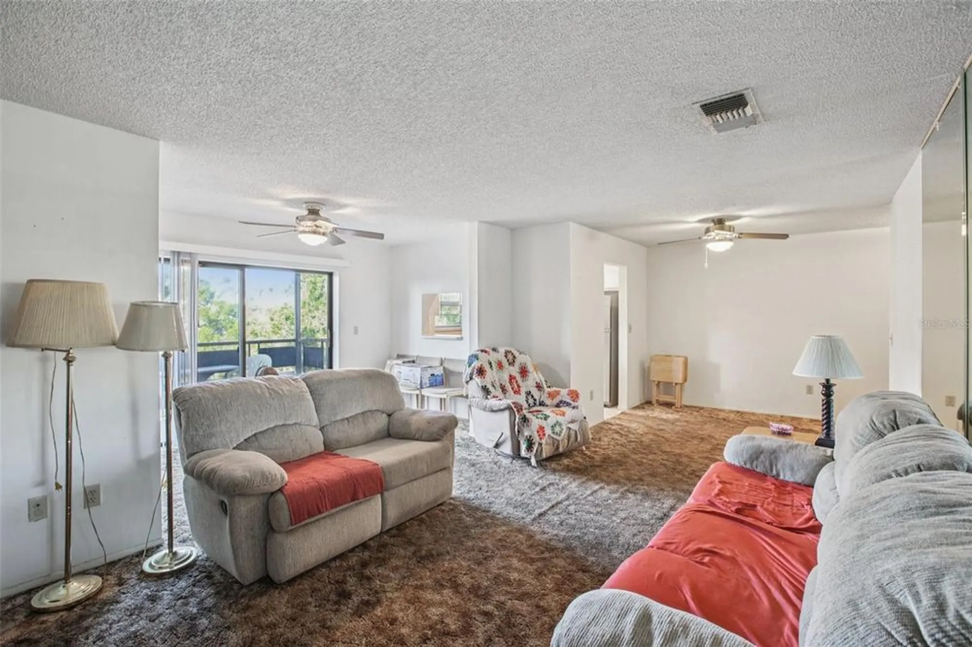 Property Slideshow image 7 of 26 | 5980 80th st n unit 405, St Petersburg, FL, 33709