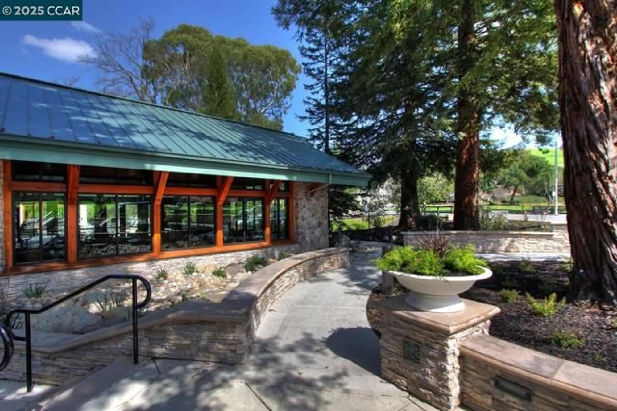 Property Slideshow image 40 of 47 | 1244 singingwood ct 1, Walnut Creek, CA, 94595