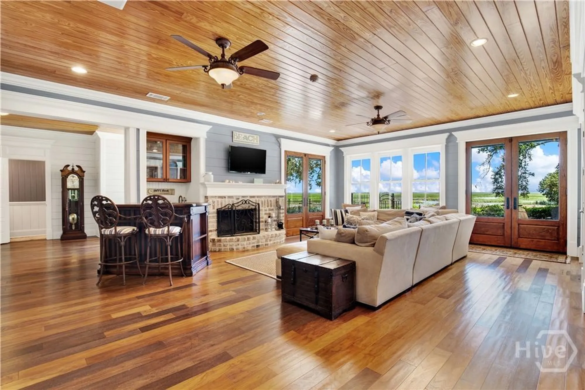 Property Slideshow image 28 of 64 | 1 breckenridge ln, Savannah, GA, 31411