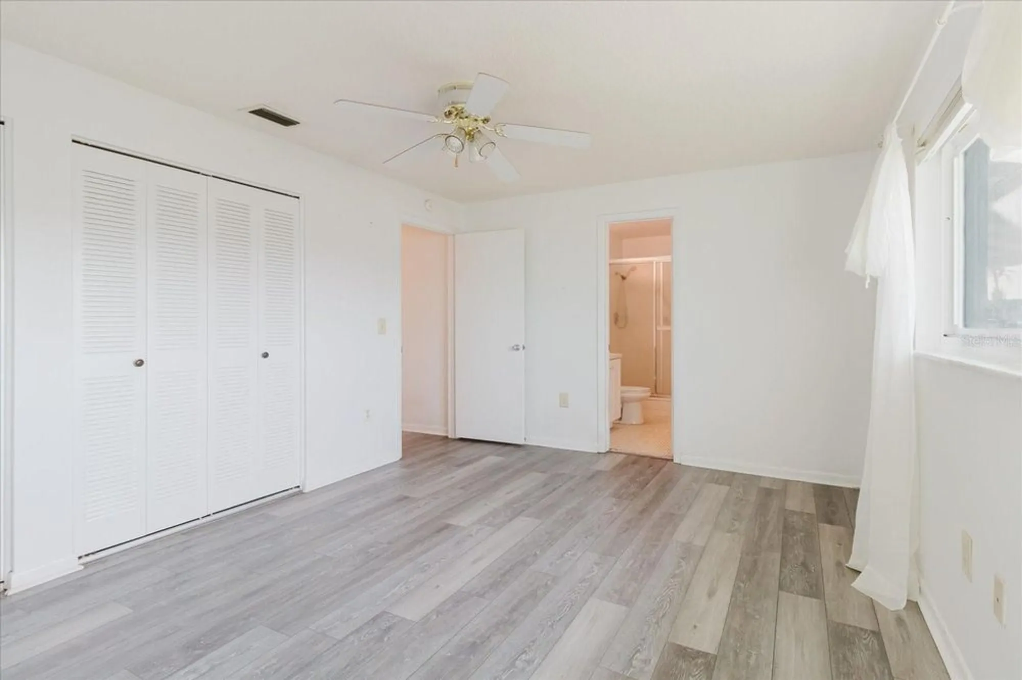 Property Slideshow image 19 of 60 | 646 allegheny dr, Sun City Center, FL, 33573