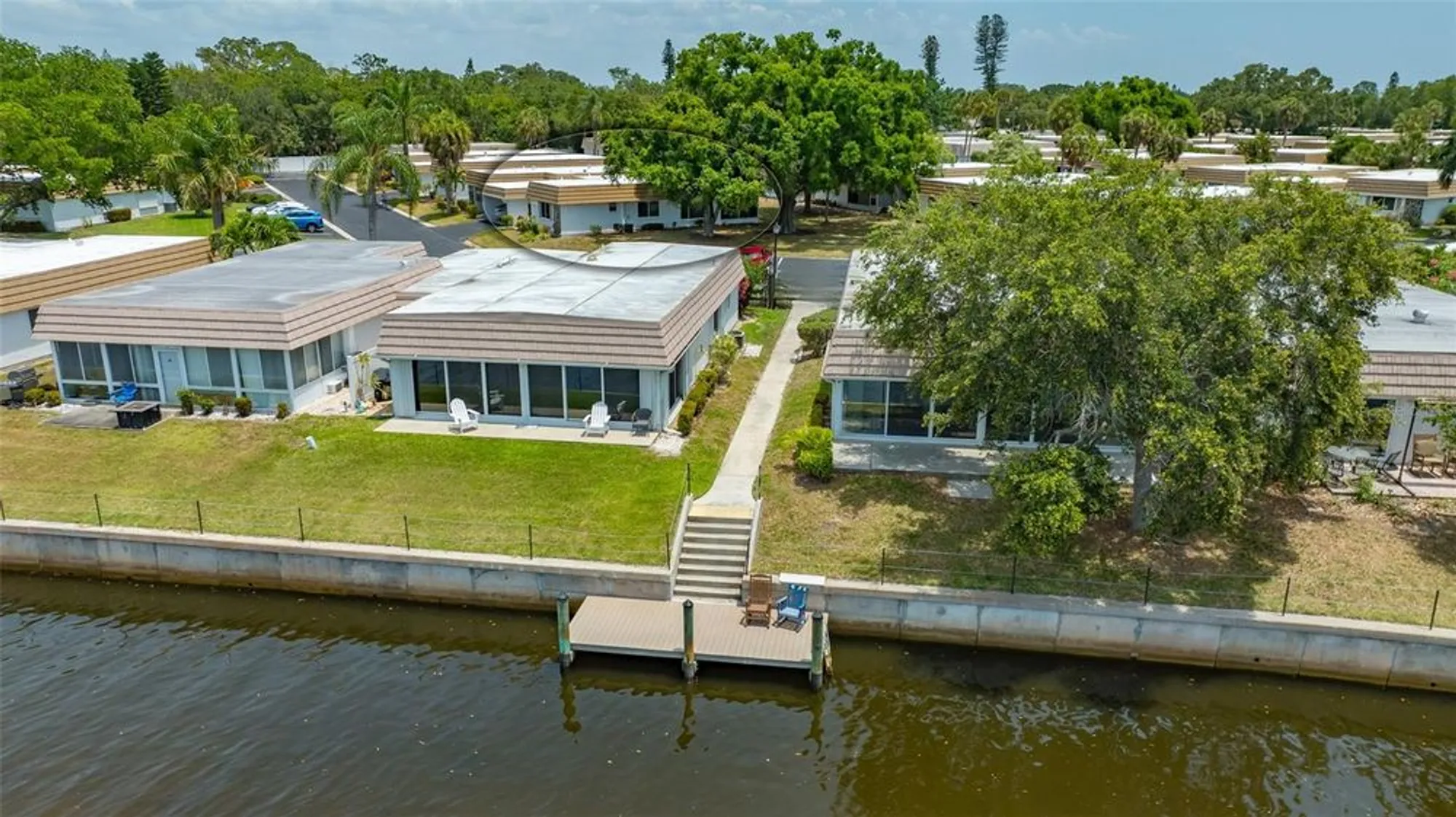 Property Slideshow image 53 of 86 | 2016 riverbluff pkwy v328, Sarasota, FL, 34231