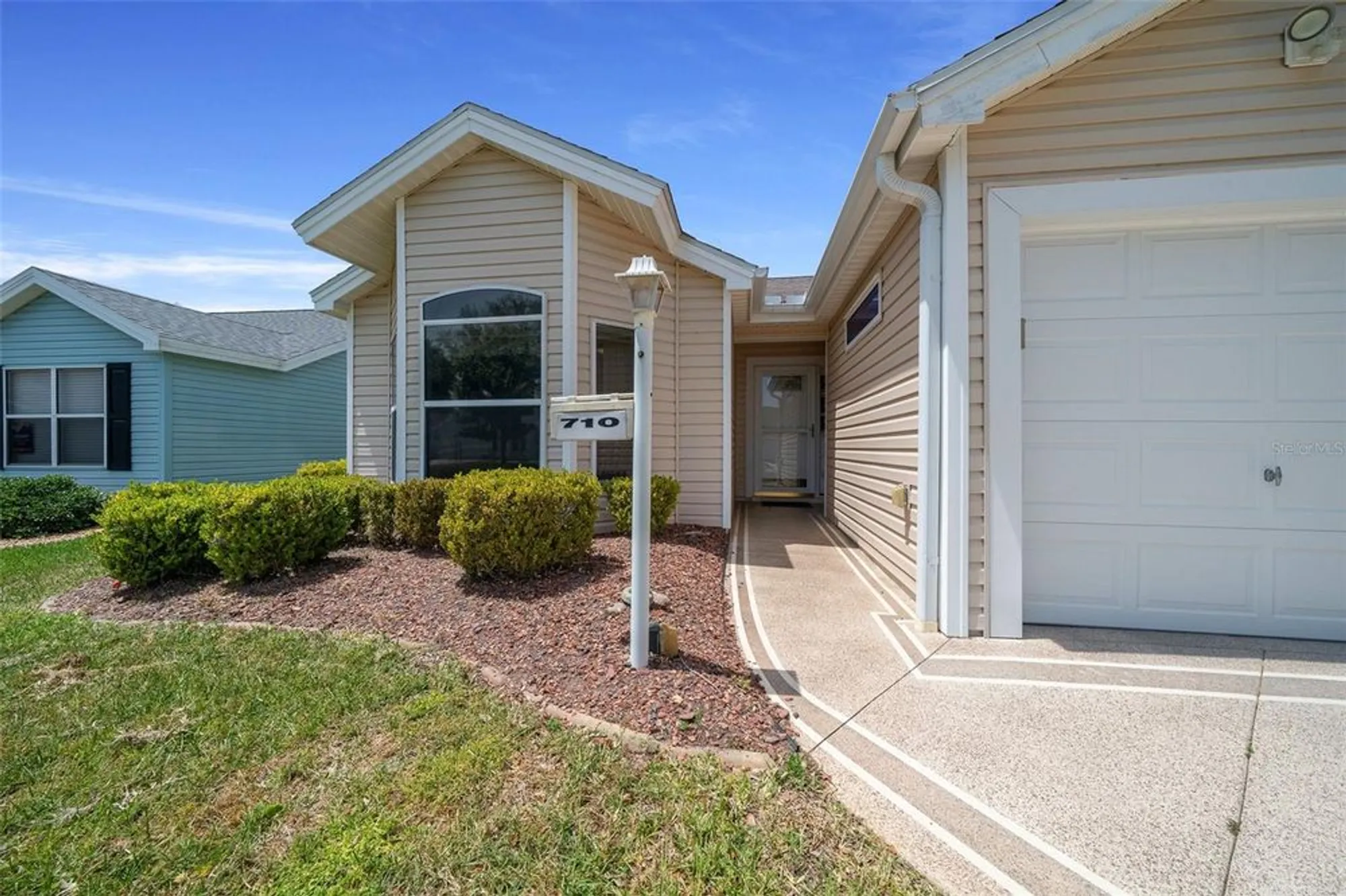 Property Slideshow image 3 of 47 | 710 antonia ln, The Villages, FL, 32159